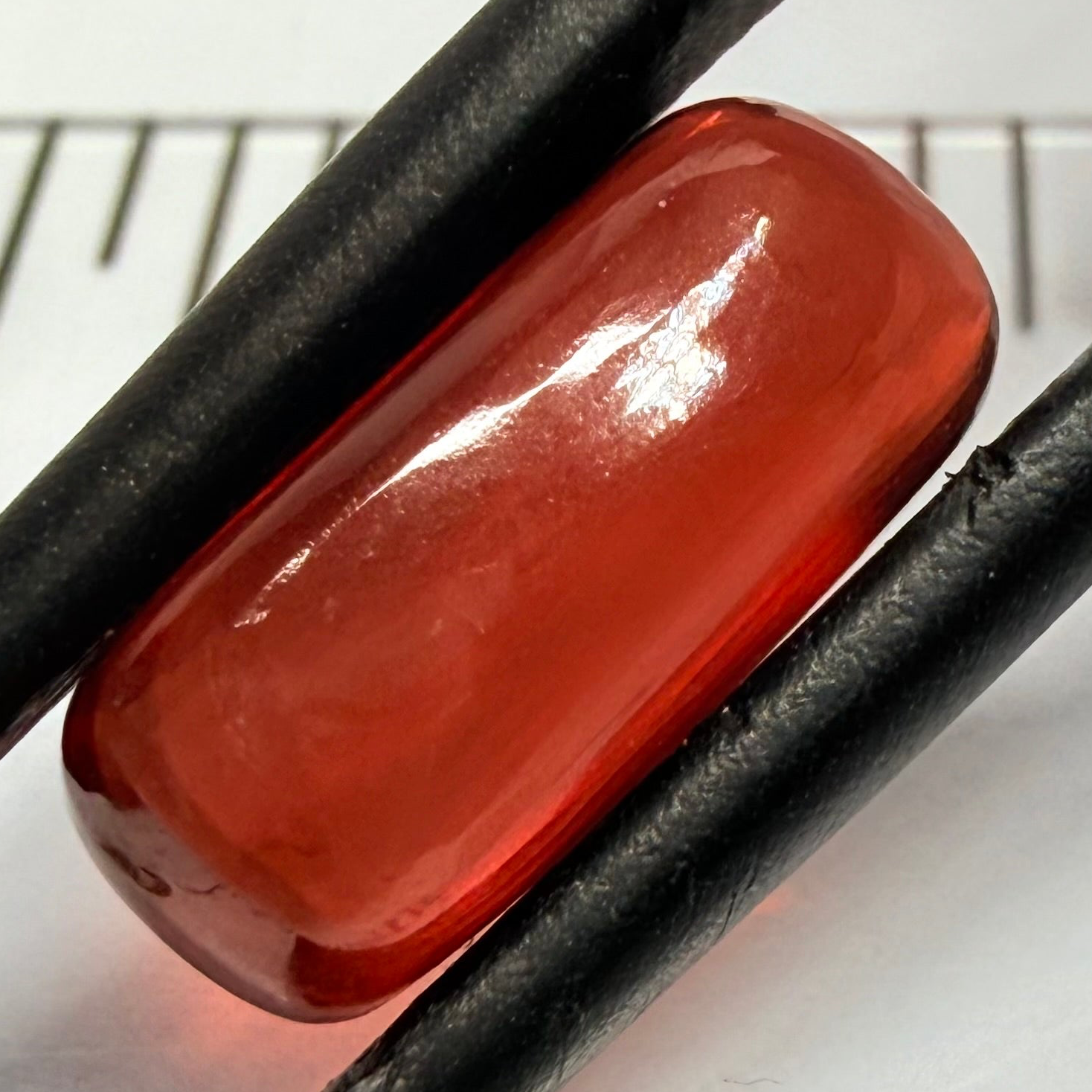 Umba Garnet Cabochon, 4.51ct, Tanzania, Untreated Unheated, looks like a polished pebble