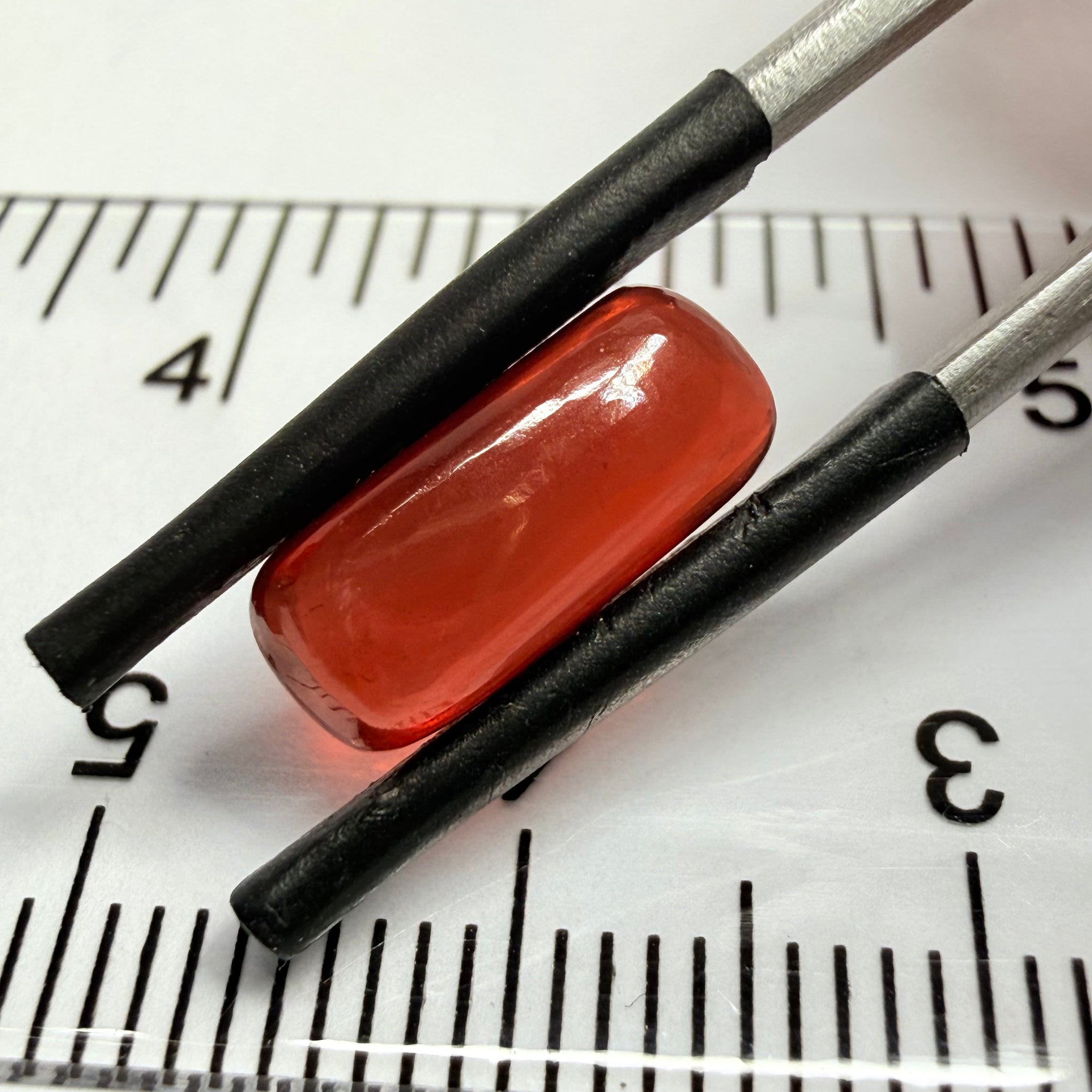 Umba Garnet Cabochon, 4.51ct, Tanzania, Untreated Unheated, looks like a polished pebble