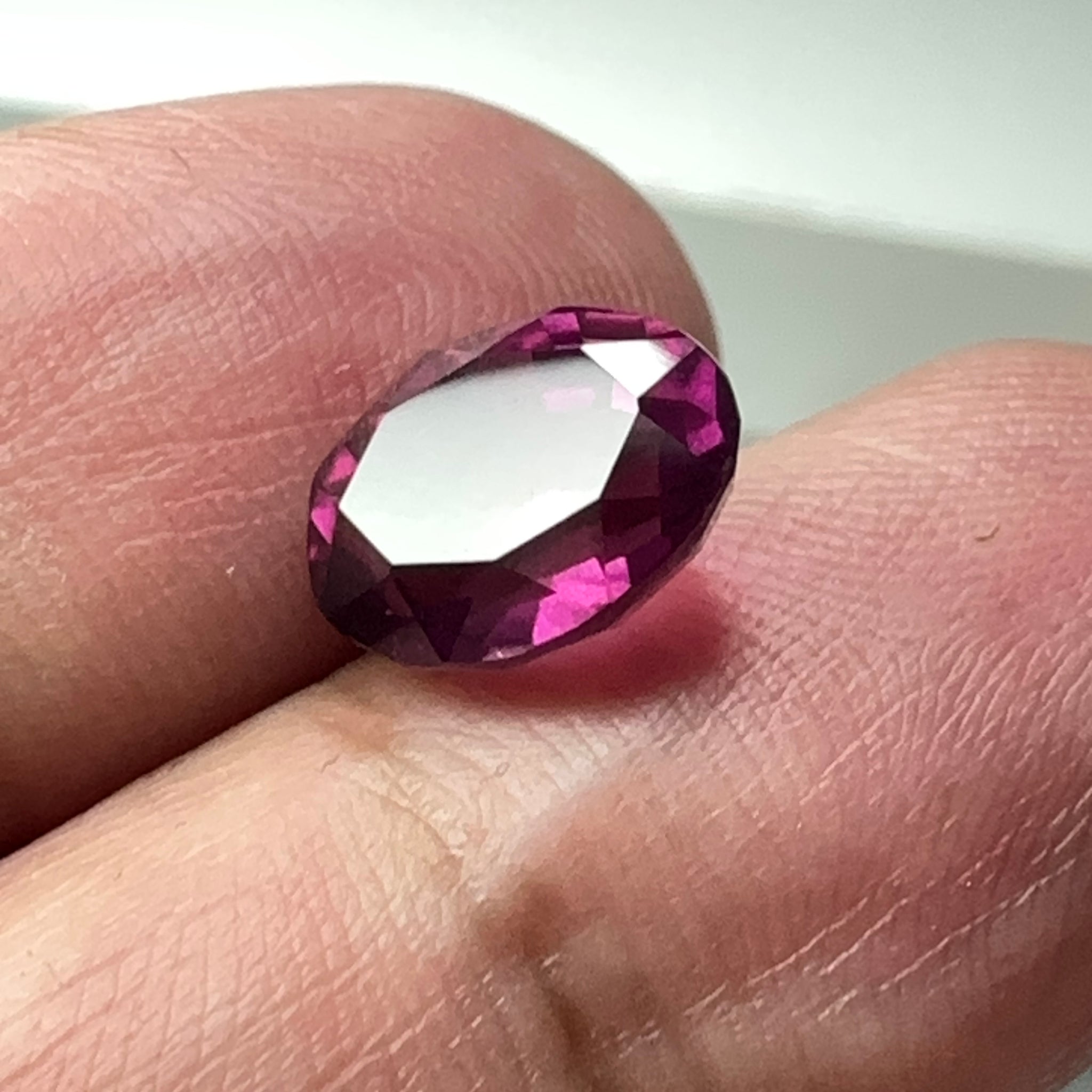 Colour Shift Garnet, 4.07ct, Umba Valley, Tanzania, Untreated Unheated.