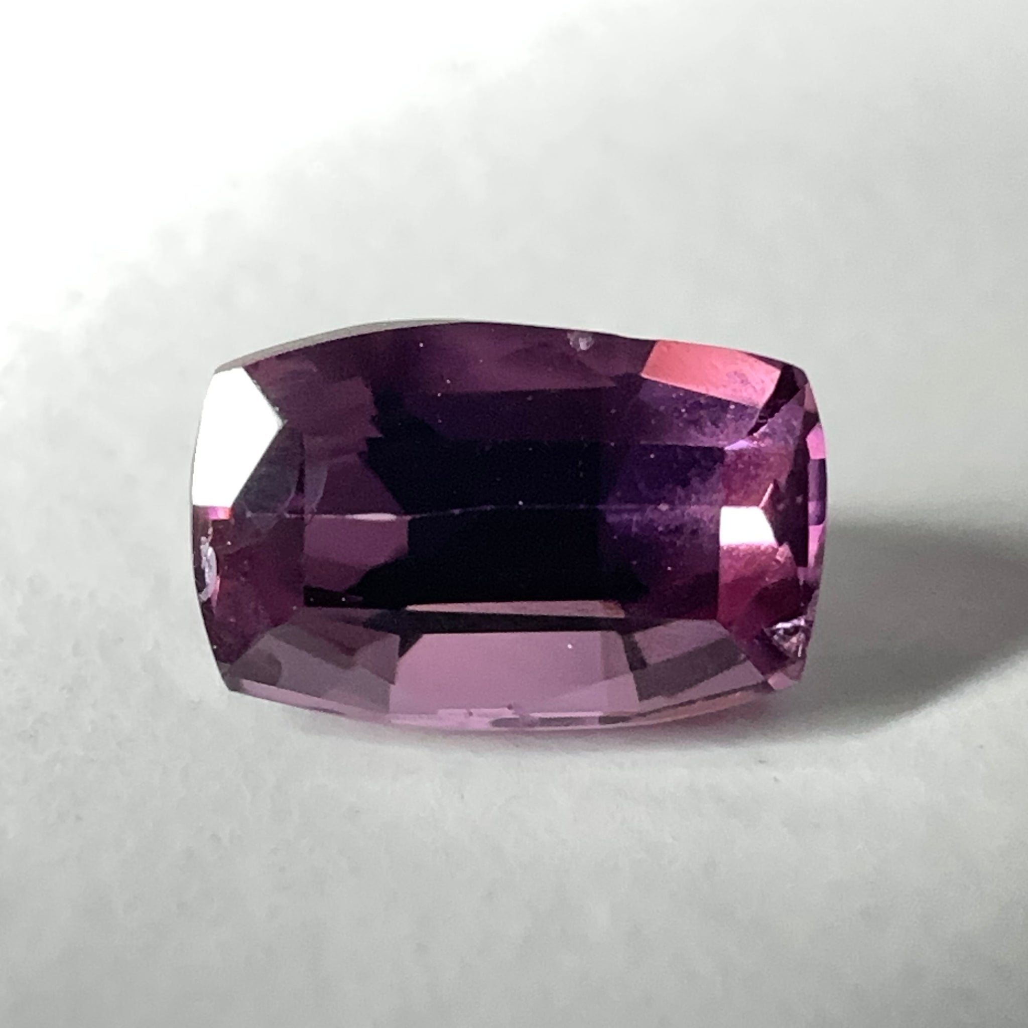 Spinel Mahenge, 1.22ct, Tanzania. Untreated Unheated, slightly included, see pictures of the back
