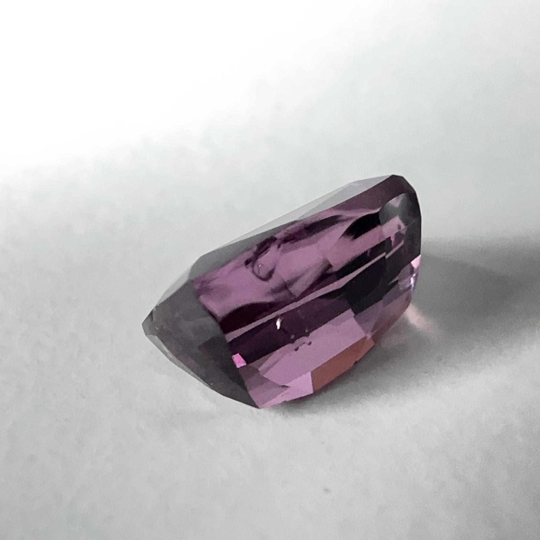 Spinel Mahenge, 1.22ct, Tanzania. Untreated Unheated, slightly included, see pictures of the back