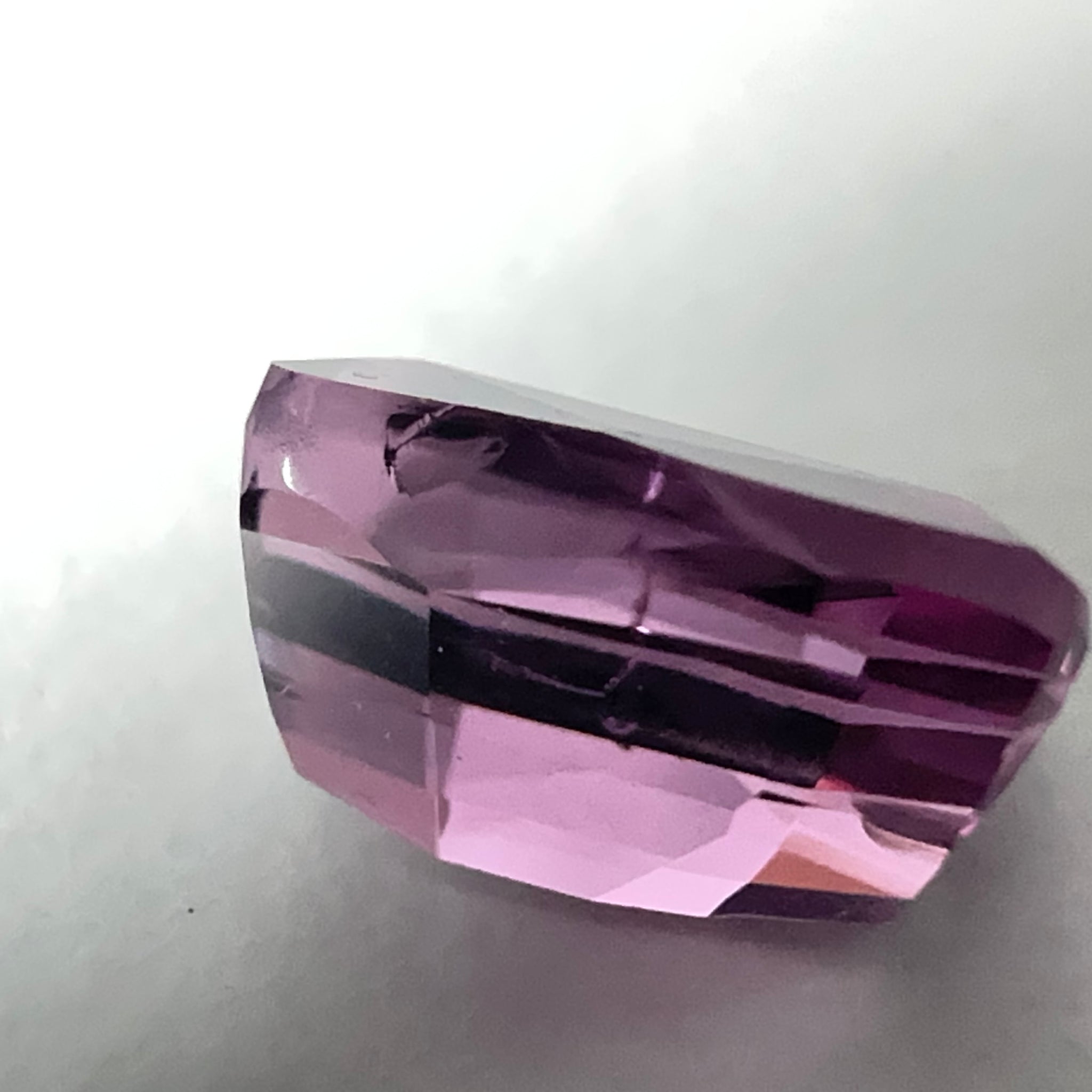 Spinel Mahenge, 1.22ct, Tanzania. Untreated Unheated, slightly included, see pictures of the back