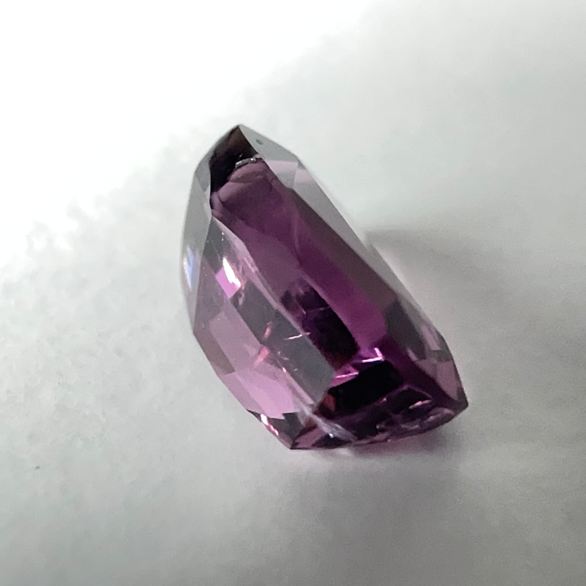 Spinel Mahenge, 1.22ct, Tanzania. Untreated Unheated, slightly included, see pictures of the back