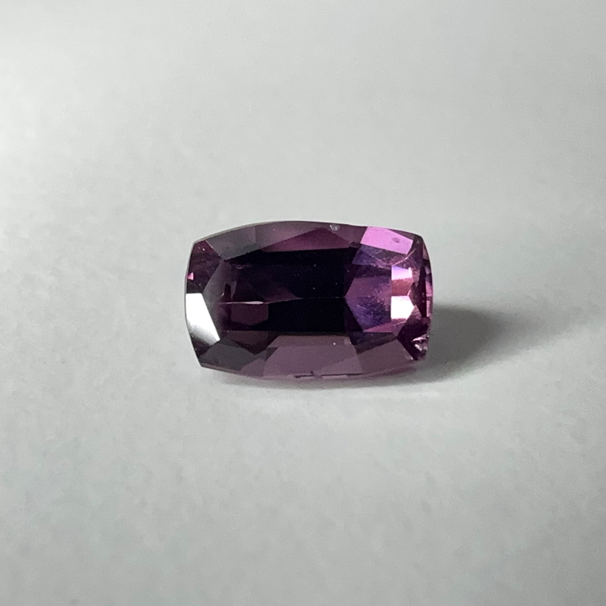 Spinel Mahenge, 1.22ct, Tanzania. Untreated Unheated, slightly included, see pictures of the back
