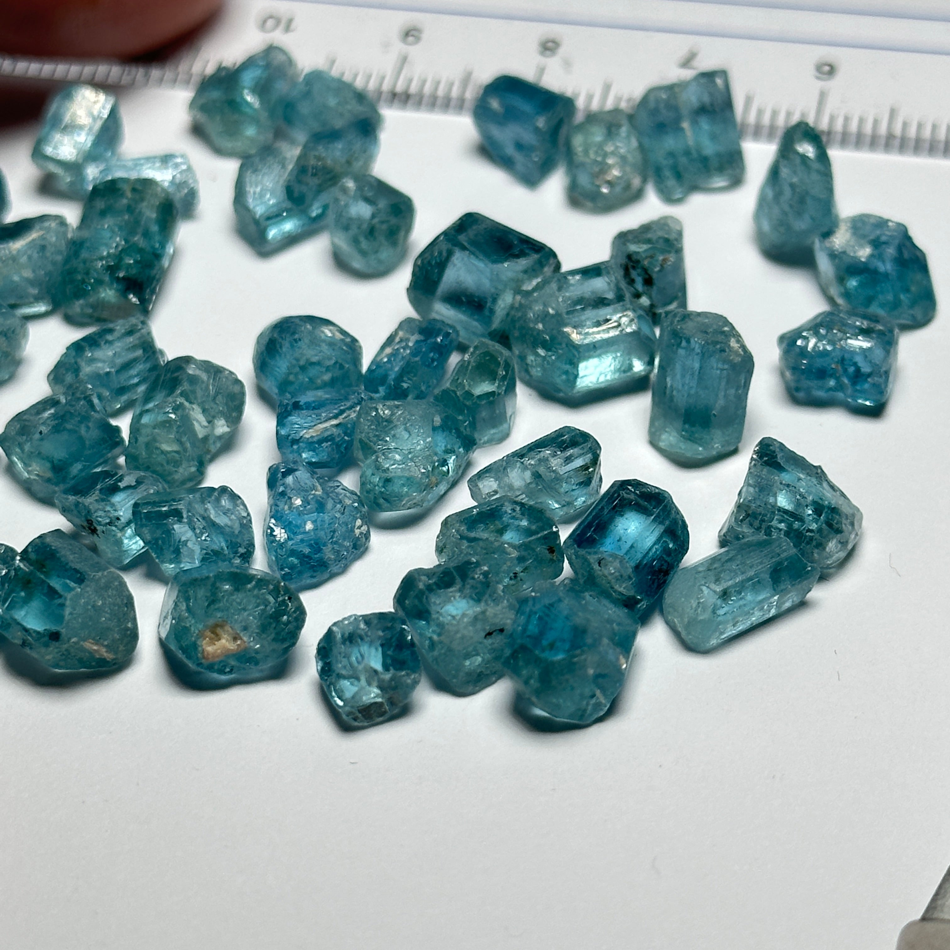 94.15ct Extraordinarily RARE, Blue Apatite Crystals Lot from Merelani, Karo Pit in Block D, Tanzania. Untreated Unheated, 0.86ct - 4.04ct