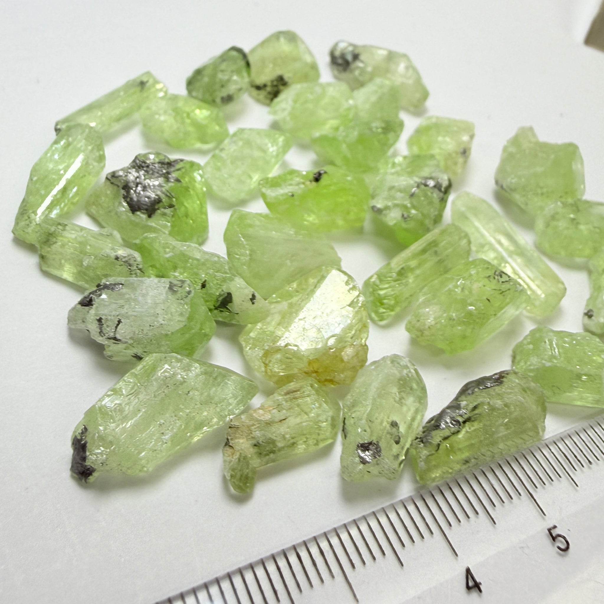 Diopside Crystal Lot, 183.34ct Tanzania, Untreated Unheated, 1cm - 1.5cm sizes