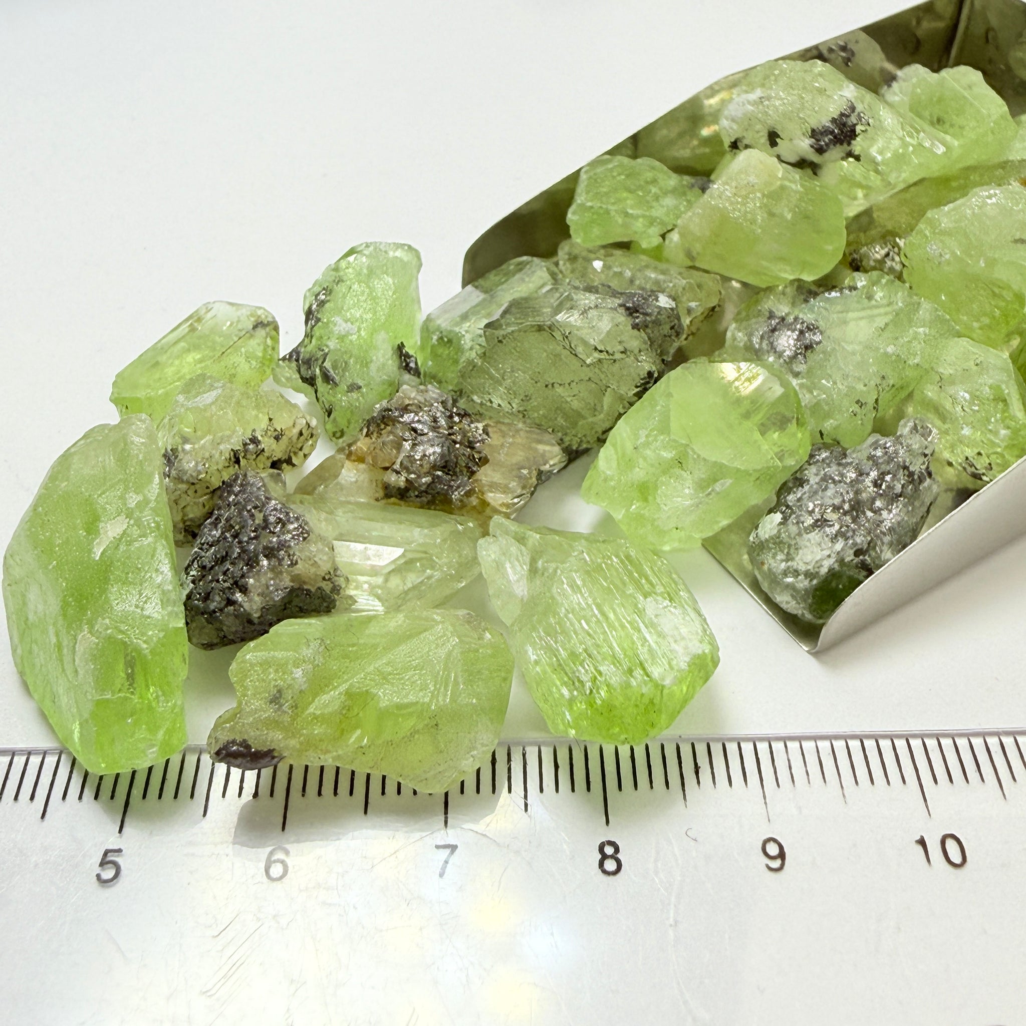 Diopside Crystal Lot, 395.50ct Tanzania, Untreated Unheated, 1.5cm - 2cm