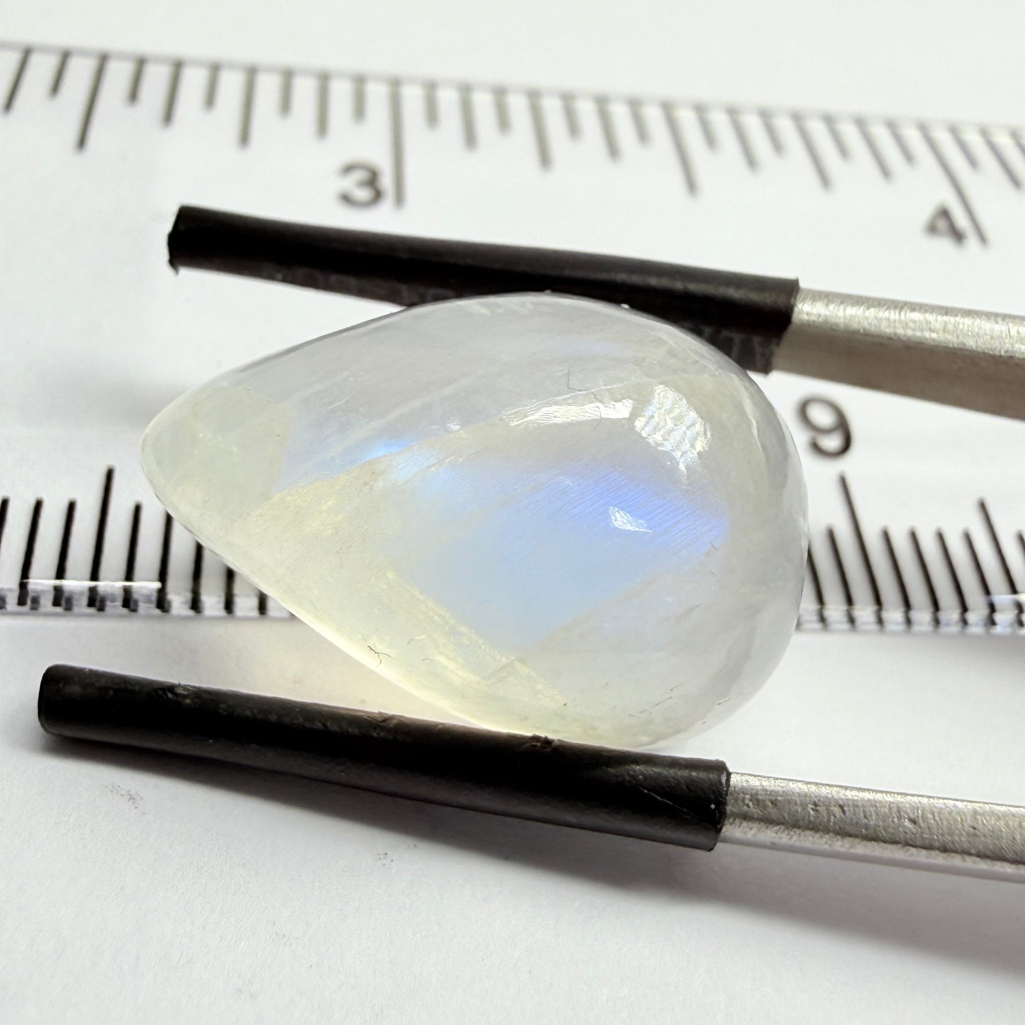 Blue Sheen Moonstone Cabochon, 13.84ct, Tanzania, Untreated Unheated, inclusion inside but stable