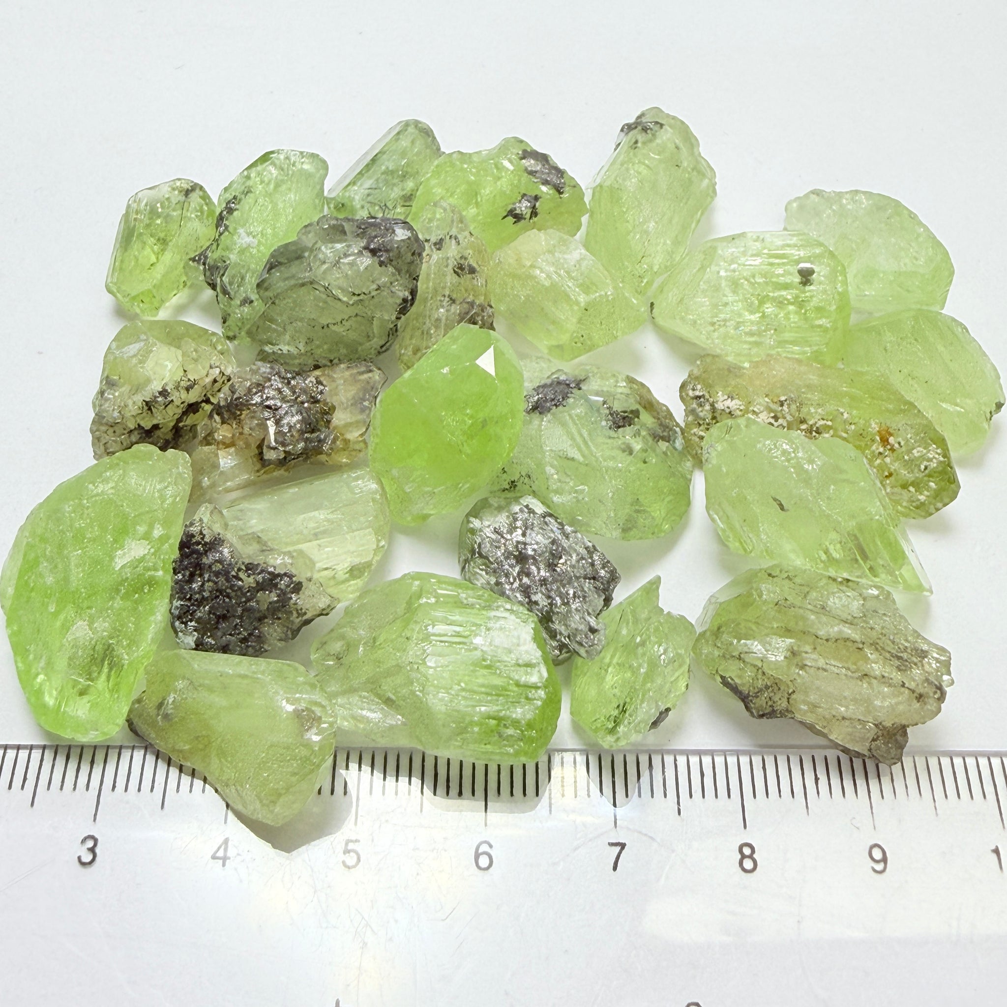 Diopside Crystal Lot, 395.50ct Tanzania, Untreated Unheated, 1.5cm - 2cm