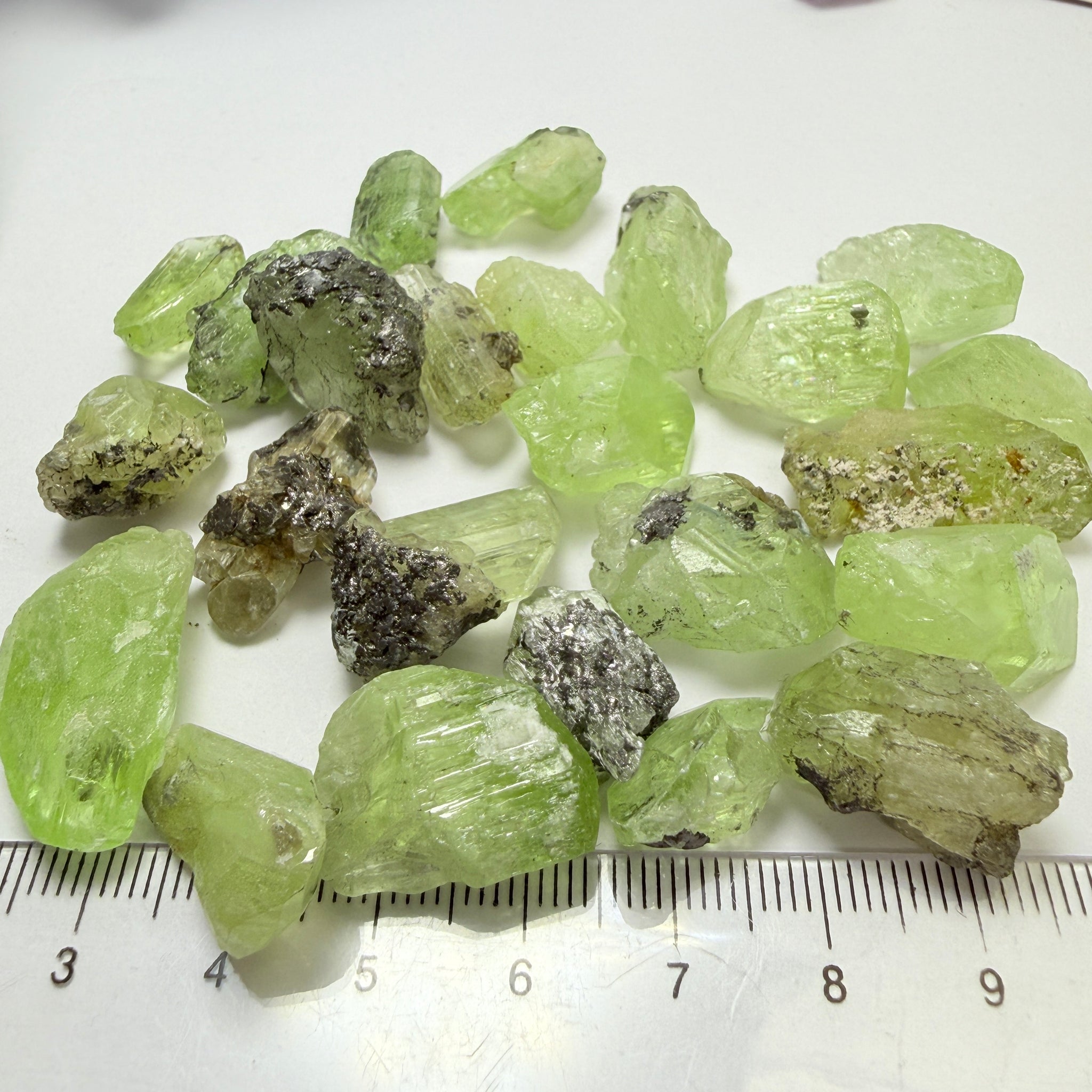 Diopside Crystal Lot, 395.50ct Tanzania, Untreated Unheated, 1.5cm - 2cm
