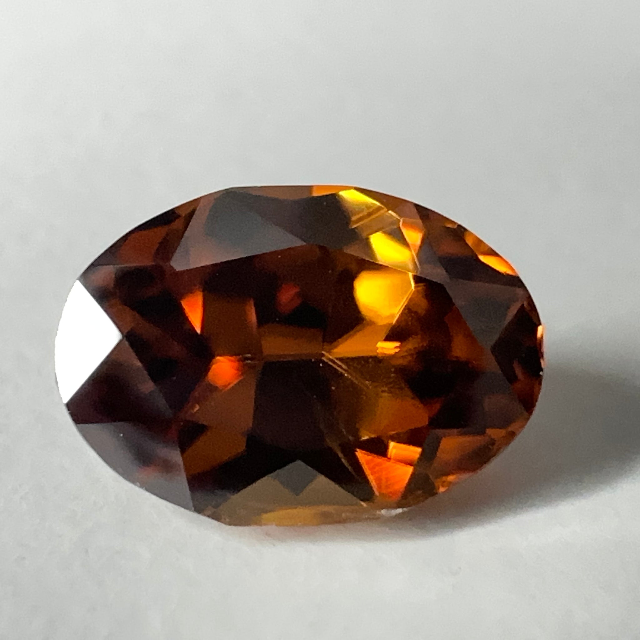 Zircon, 2.50ct, Tanzania, Unheated Untreated, slight inclusion
