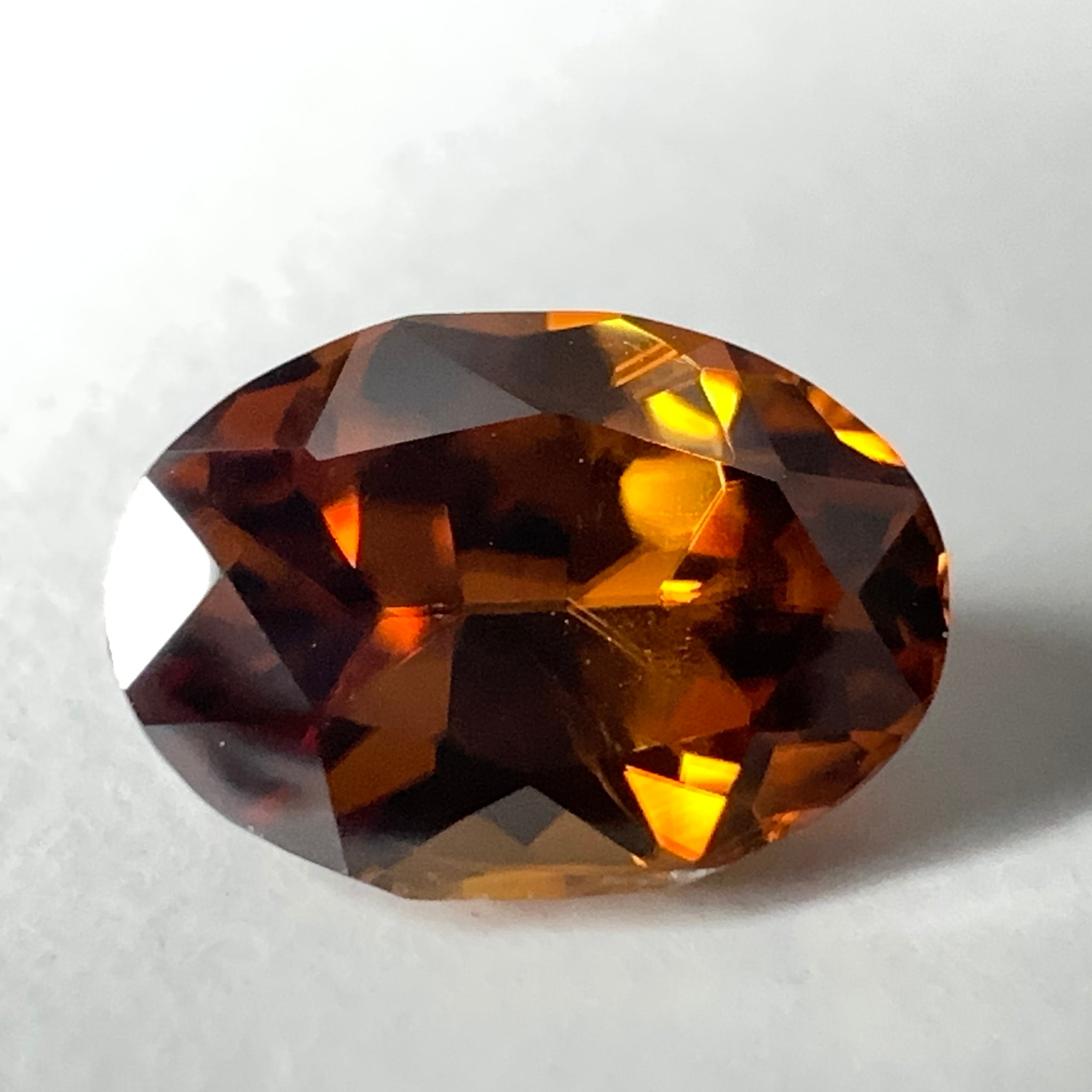 Zircon, 2.50ct, Tanzania, Unheated Untreated, slight inclusion