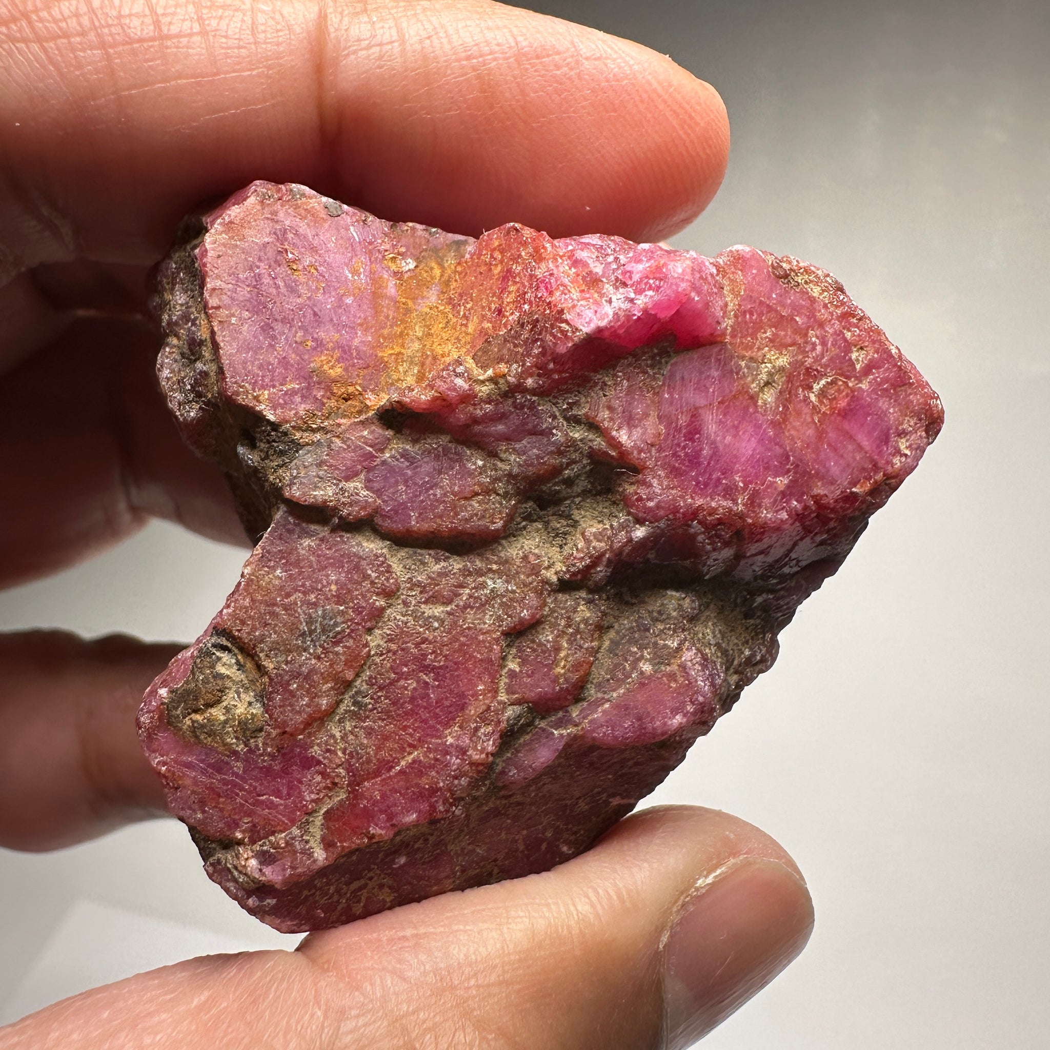 Ruby Crystal Cluster, 111gm / 555ct, Tanzania, Untreated Unheated. 53.5 x 46.9 x 32 mm