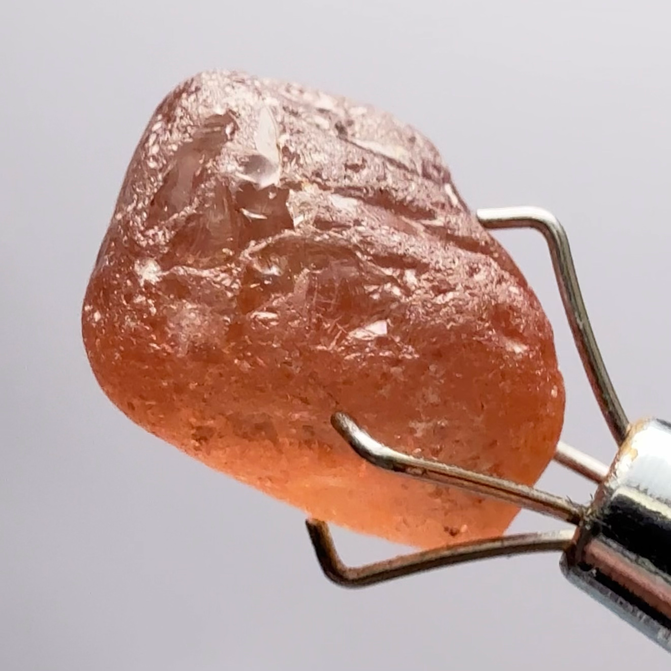 Malaya Garnet, 6.43ct, Umba Valley, Tanzania, Untreated Unheated, beautiful stone, vvs-if with very very slight silk