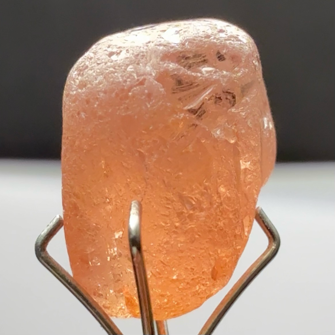 Malaya Garnet, 6.43ct, Umba Valley, Tanzania, Untreated Unheated, beautiful stone, vvs-if with very very slight silk