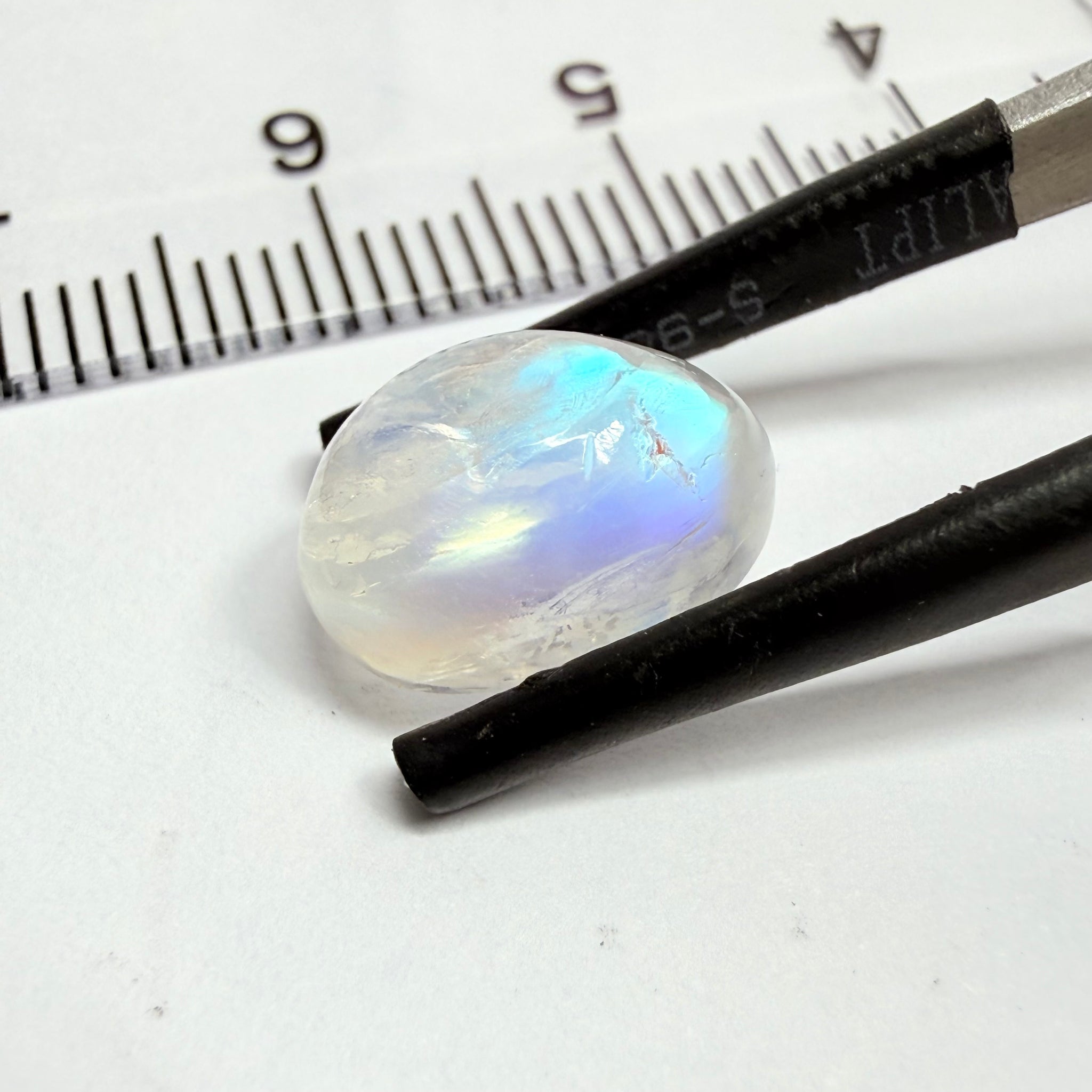 Blue Sheen Moonstone Cabochon, 4.66ct, Tanzania, Untreated Unheated