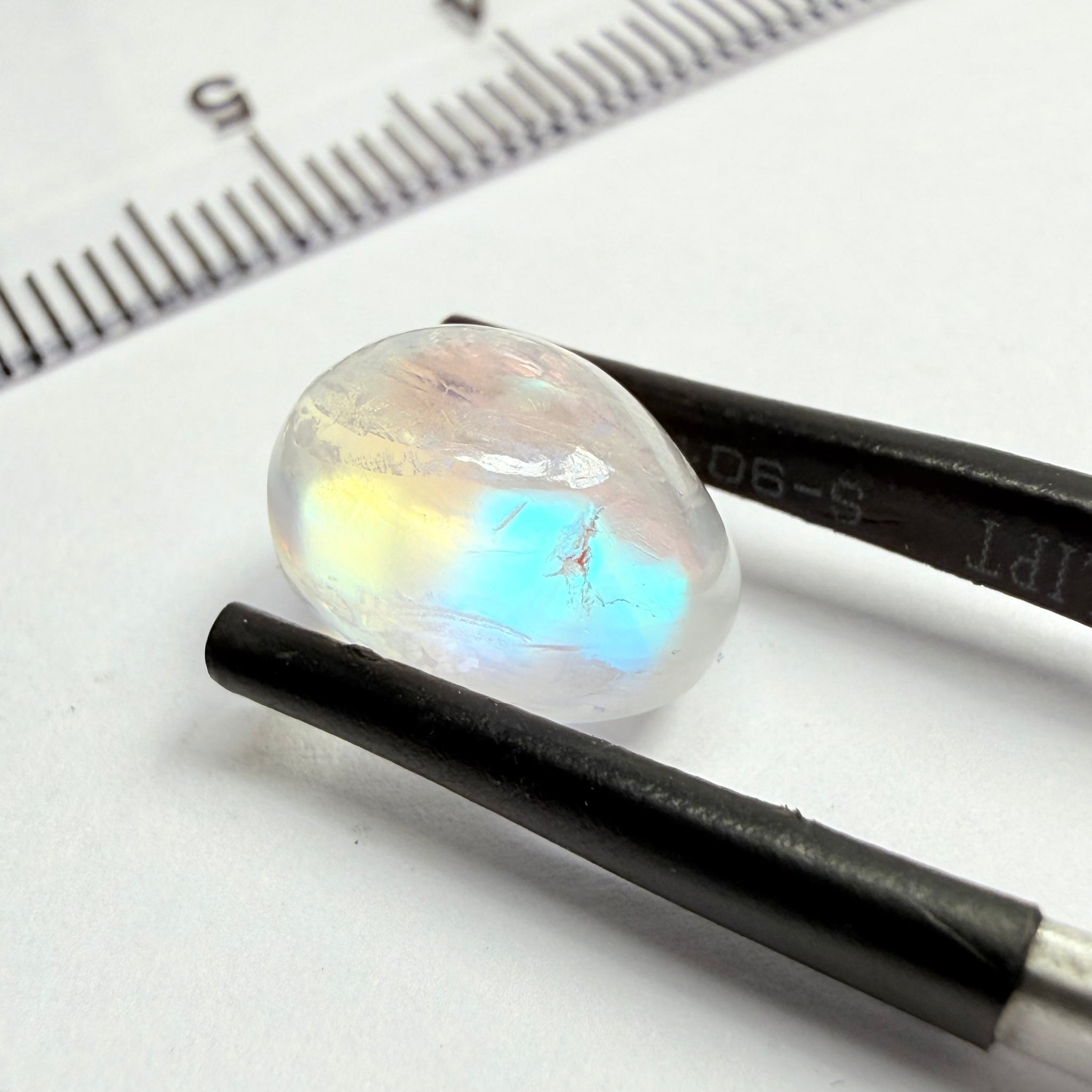 Blue Sheen Moonstone Cabochon, 4.66ct, Tanzania, Untreated Unheated