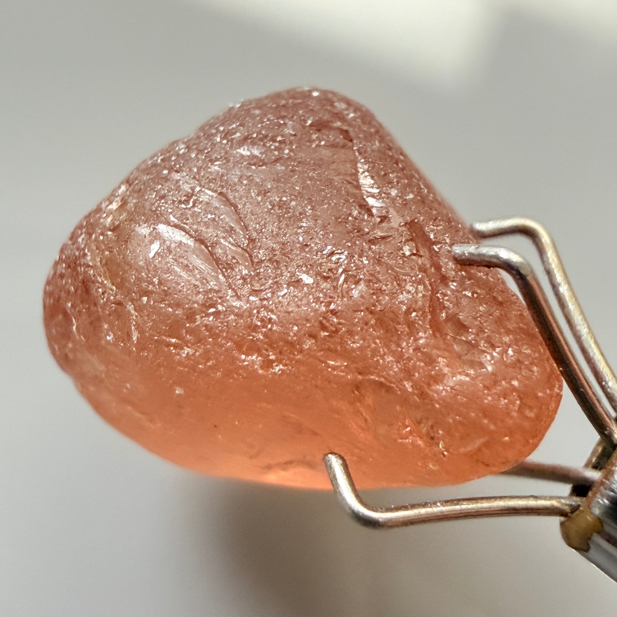 Malaya Garnet, 6.43ct, Umba Valley, Tanzania, Untreated Unheated, beautiful stone, vvs-if with very very slight silk