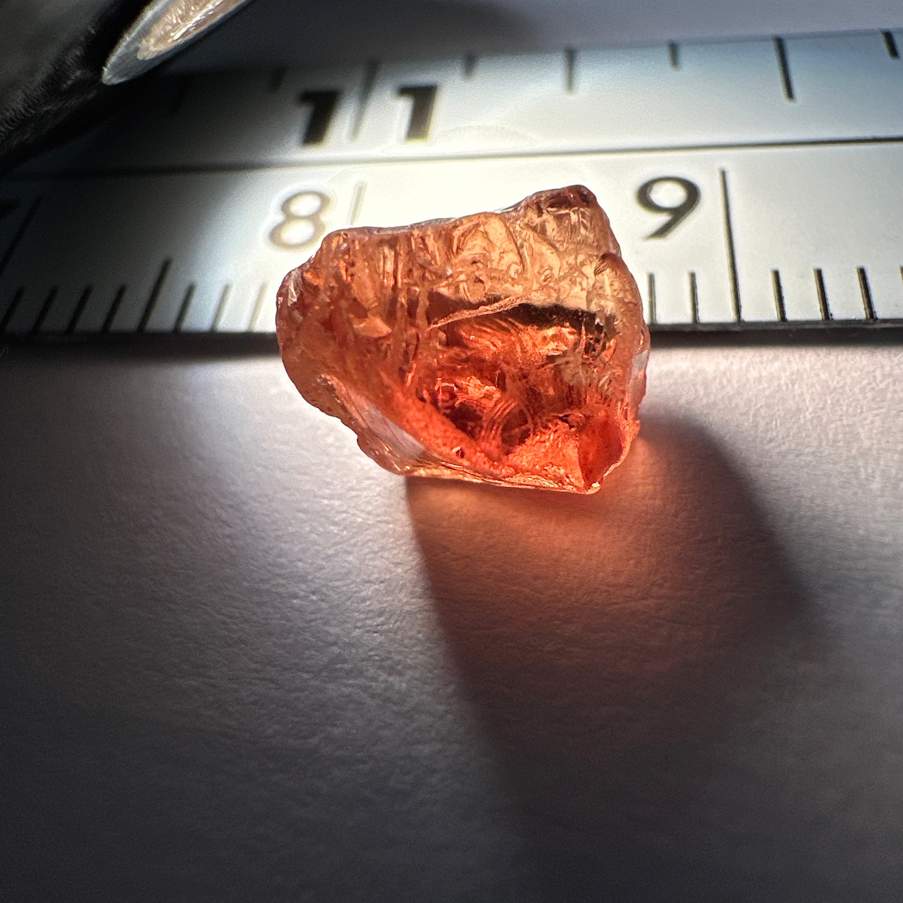 2.60ct Colour Change Garnet, Tanzania, Untreated Unheated, vs-si (one veil and slight inclusion on skin)