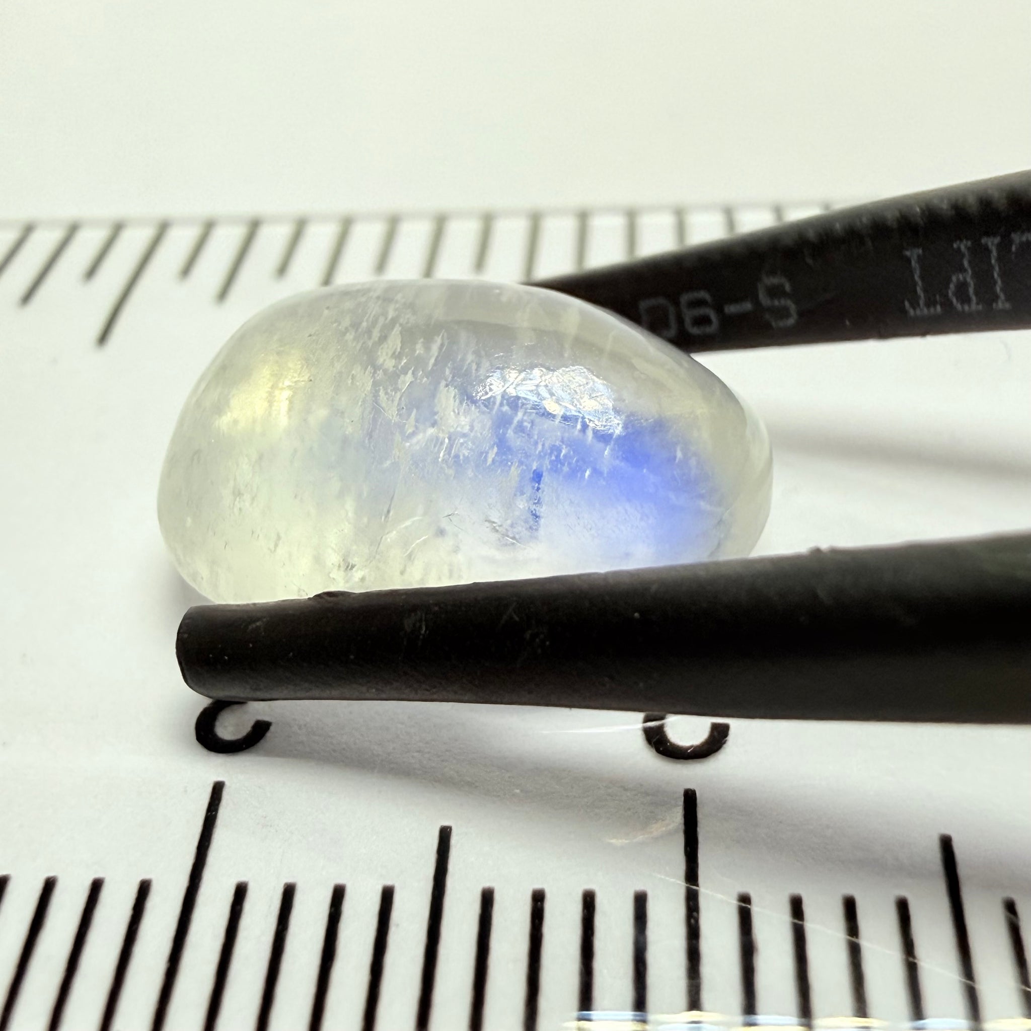 Blue Sheen Moonstone Cabochon, 6.56ct, Tanzania, Untreated Unheated