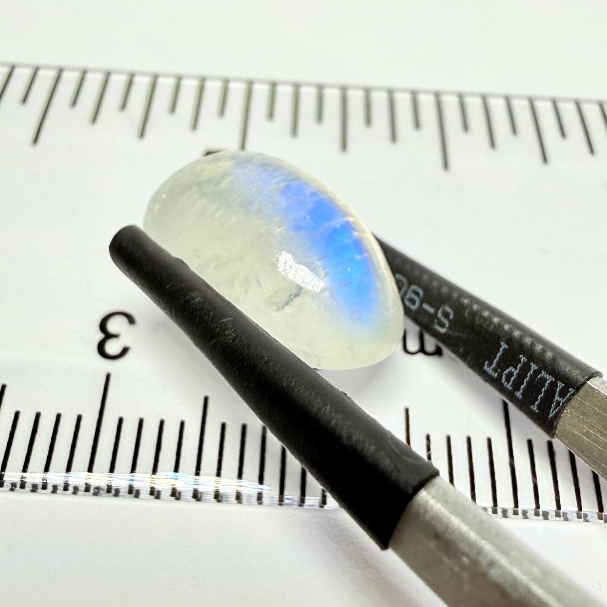 Blue Sheen Moonstone Cabochon, 6.56ct, Tanzania, Untreated Unheated