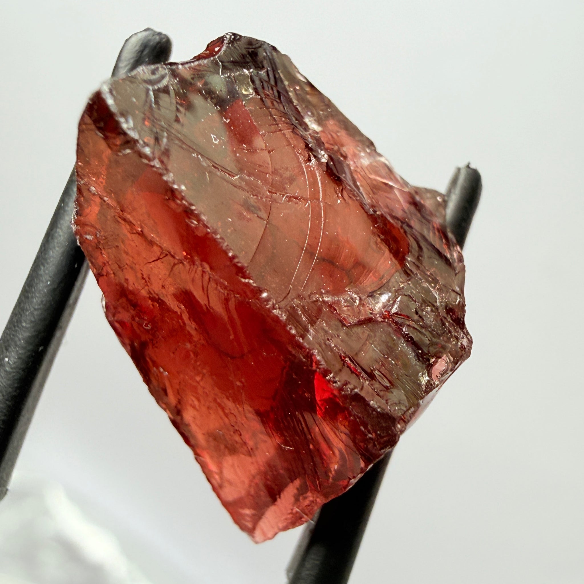 Umba Garnet, 19.58ct, Umba Valley, Tanzania, Untreated Unheated, 2 large veils