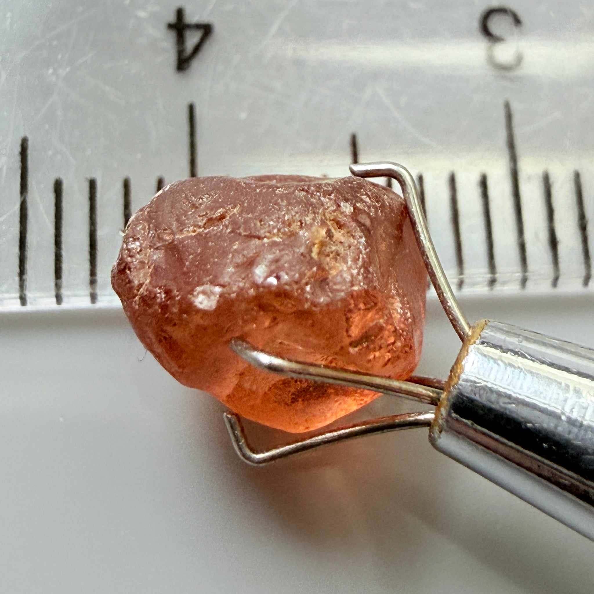Malaya Garnet, 3.46ct, Tanzania, Untreated Unheated. VS -VVS