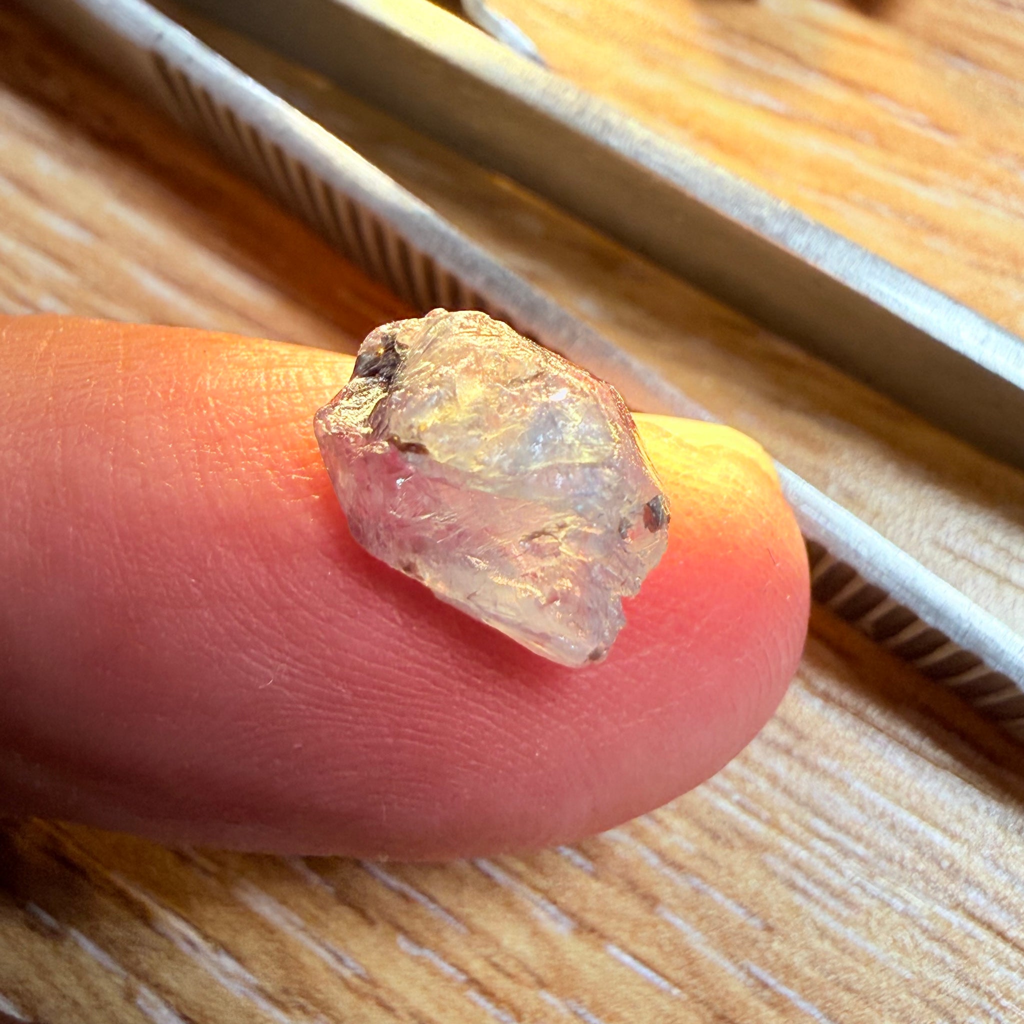 Alexandrite, 3.28ct, Manyara, Tanzania, Untreated Unheated. Good inner Facetable portion, slightly included, once the outer skin gunk is removed. See the videos