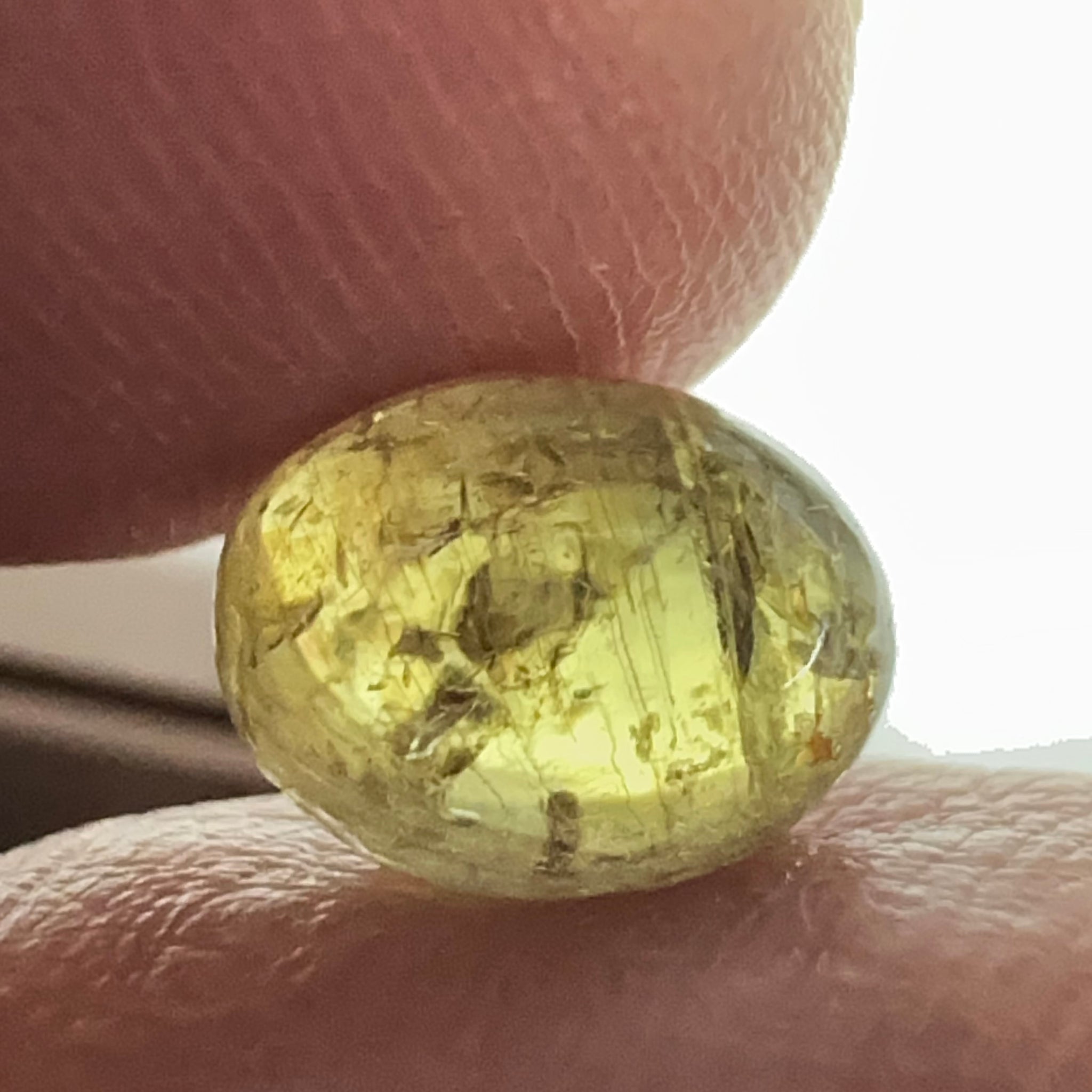 Sapphire Cabochon, 2.77ct, Umba Valley, Tanzania. Untreated Unheated.