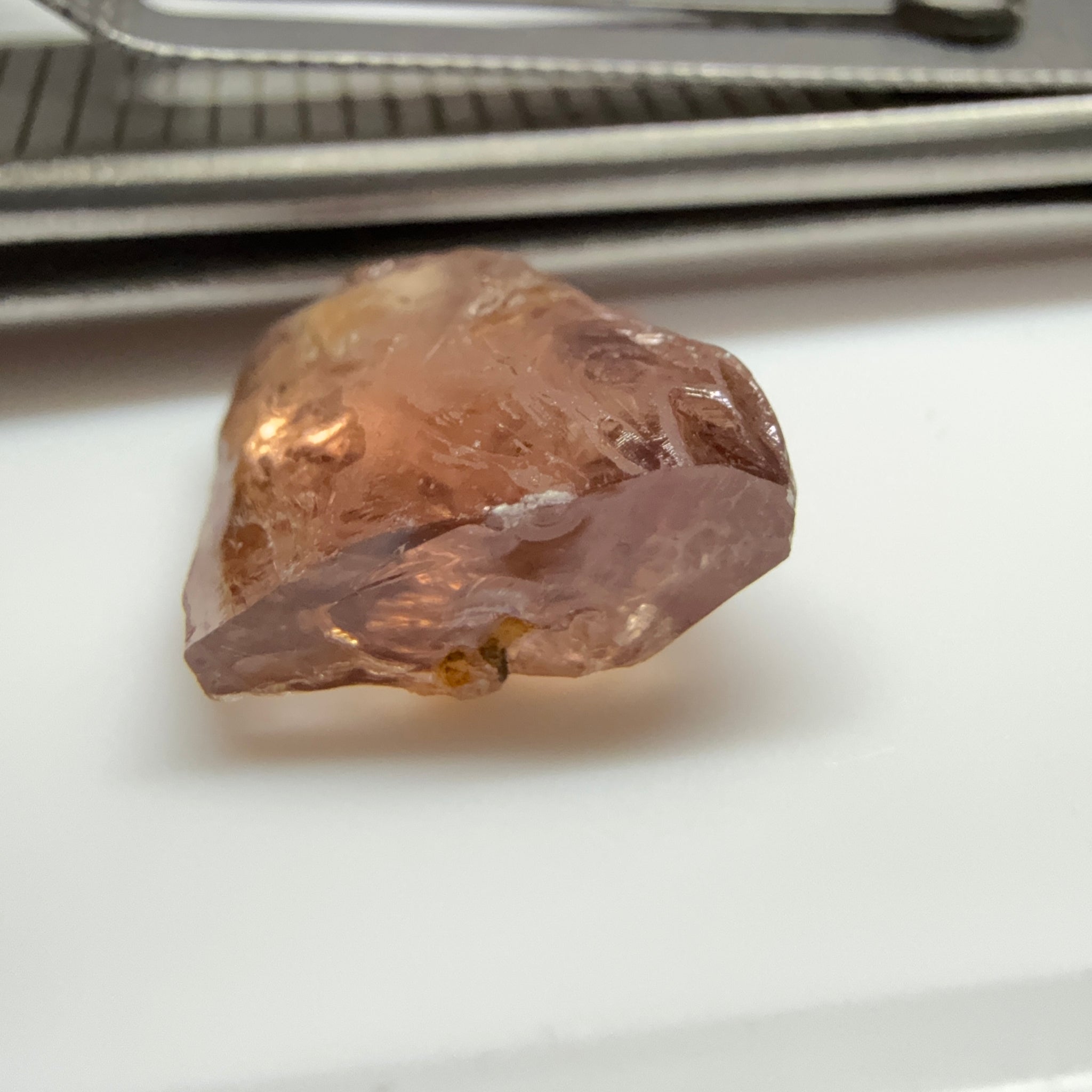 Peach Malaya Garnet, 5.30ct, vvs + silky and flattish shape, Unheated Untreated, Umba Valley Tanzania