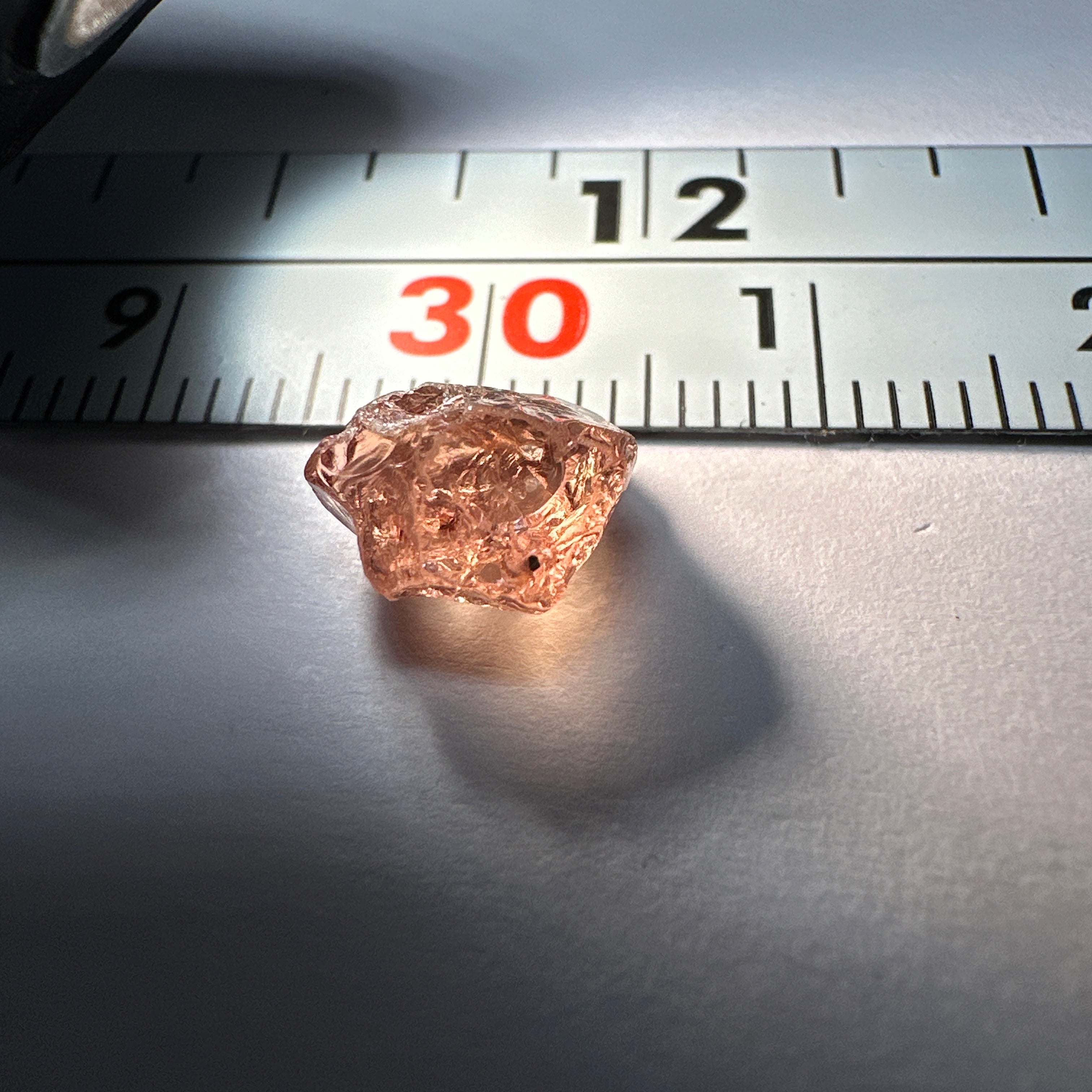 2.71ct Colour Change Garnet, Tanzania, Untreated Unheated, slight inclusions on the outside, rest clean