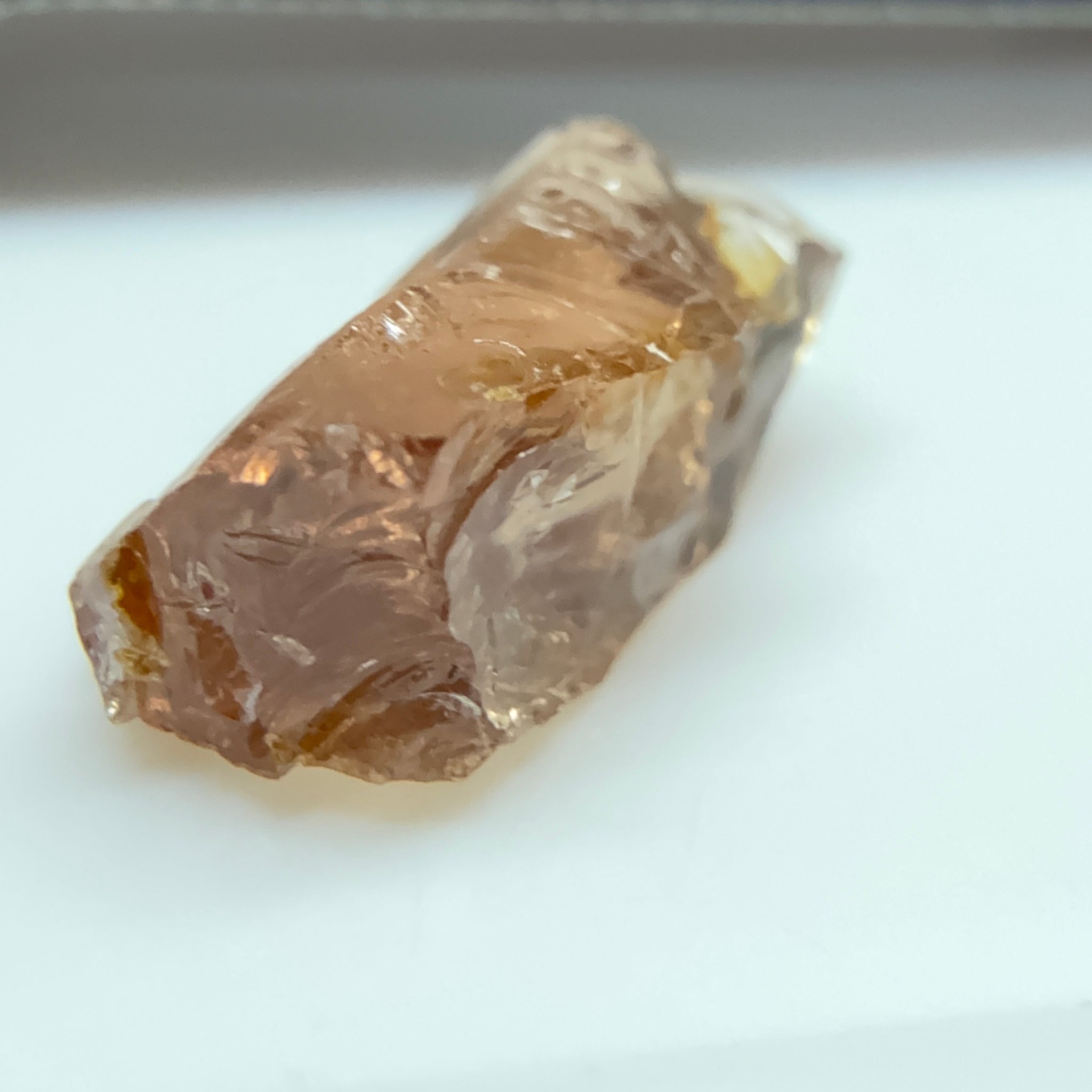 Peach Malaya Garnet, 2.58ct, vvs-if, Unheated Untreated, Umba Valley Tanzania