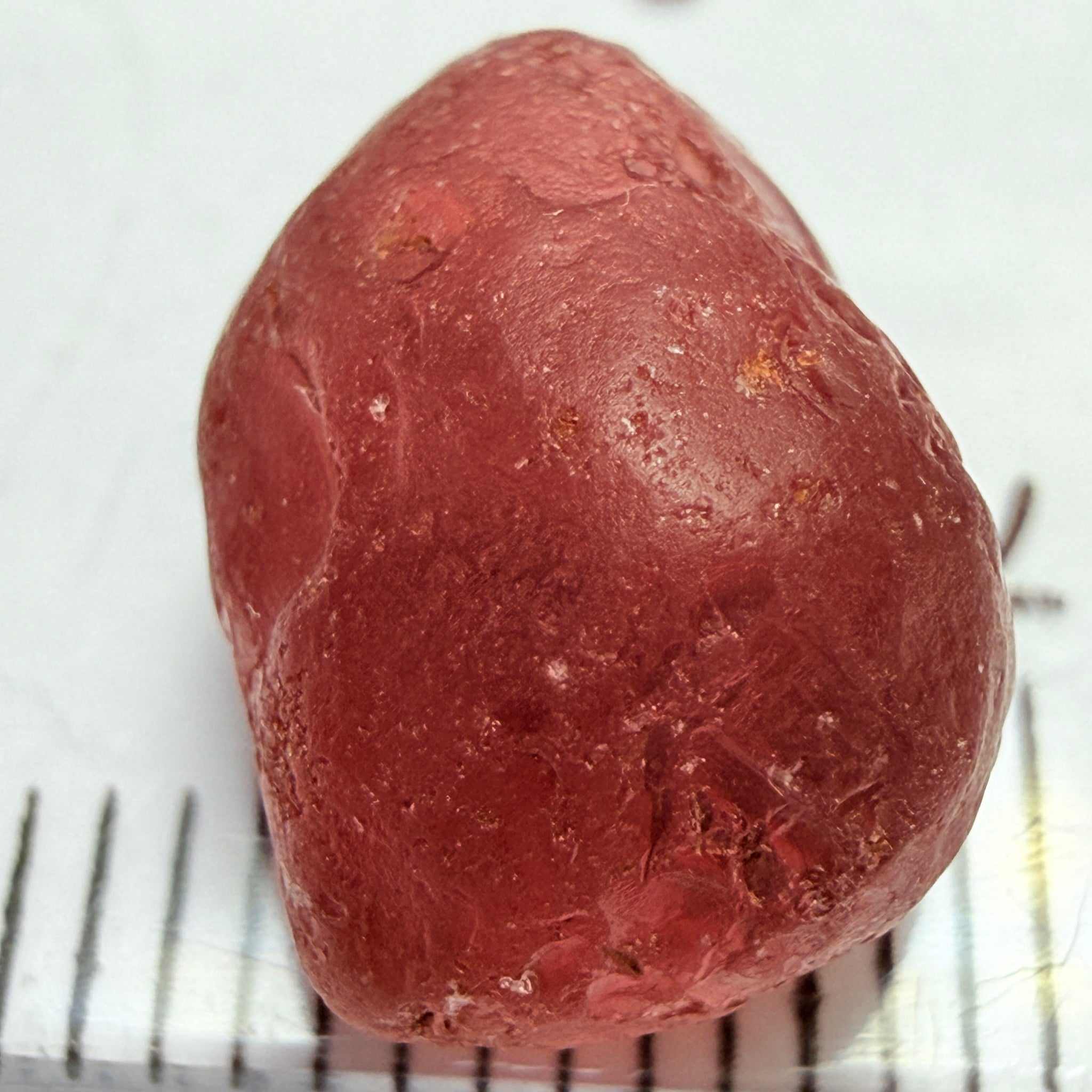 Malaya Garnet, 9.07ct, Tanzania. Silky, Untreated Unheated