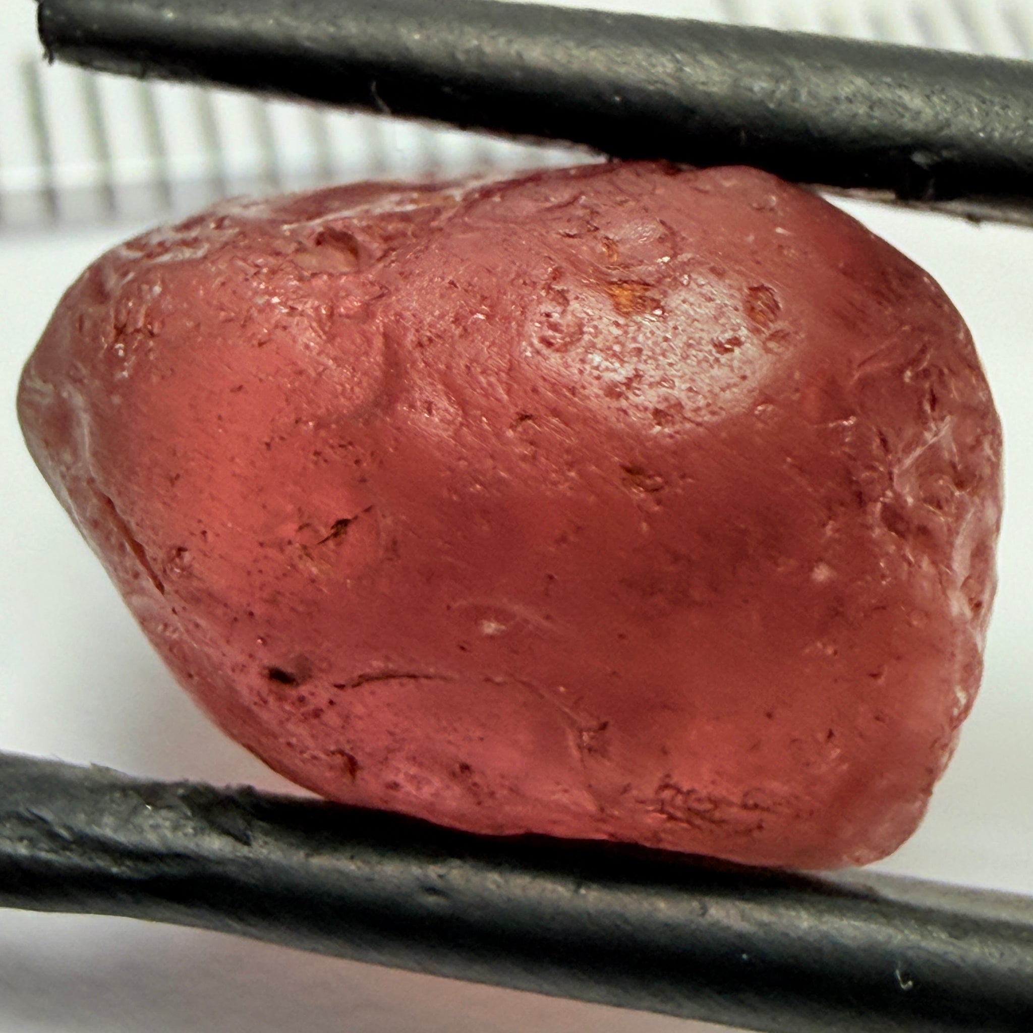 Malaya Garnet, 9.07ct, Tanzania. Silky, Untreated Unheated