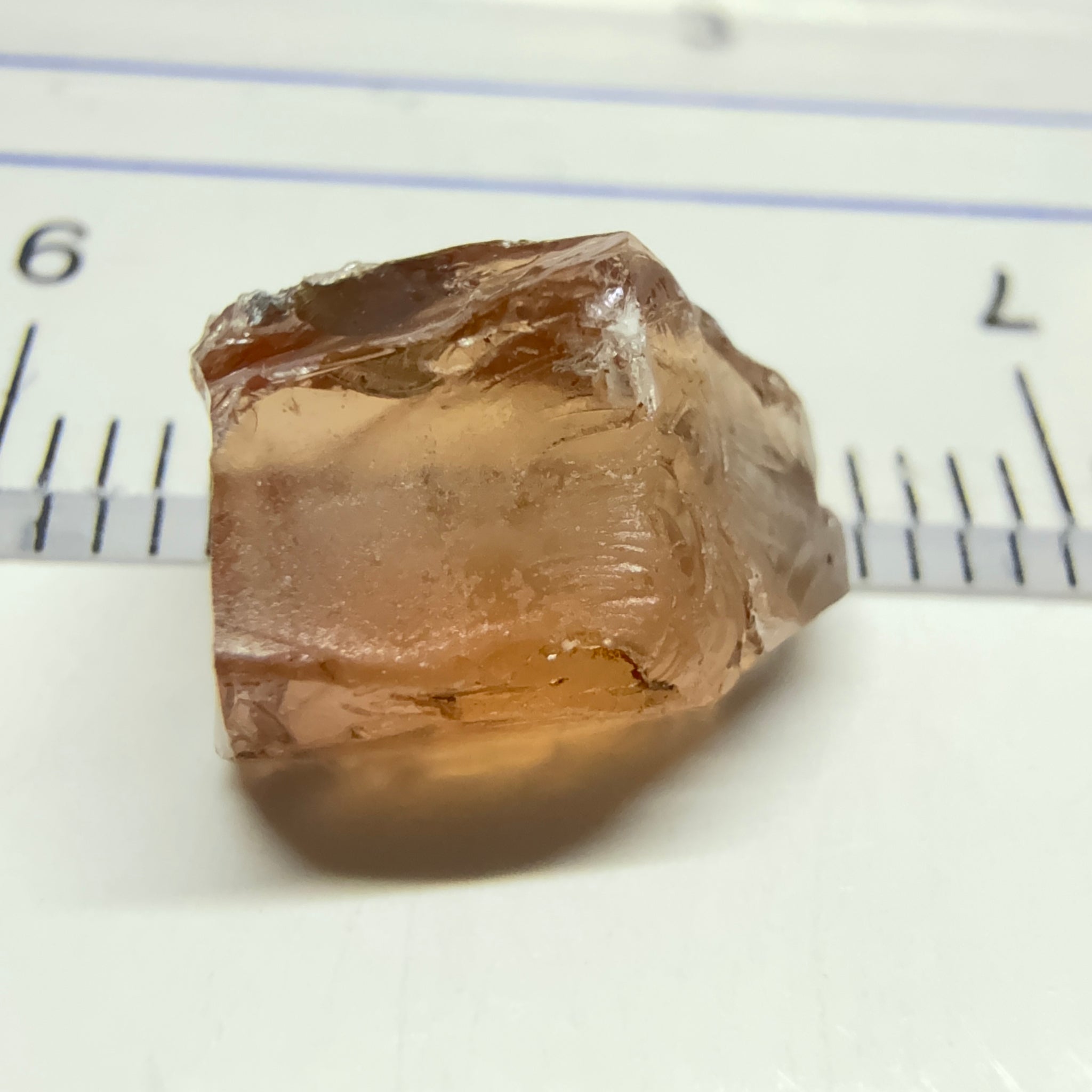 Peach Malaya Garnet, 5.10ct, vvs with very slight silk, slightly flattish shape, see pictures, Unheated Untreated, Umba Valley Tanzania
