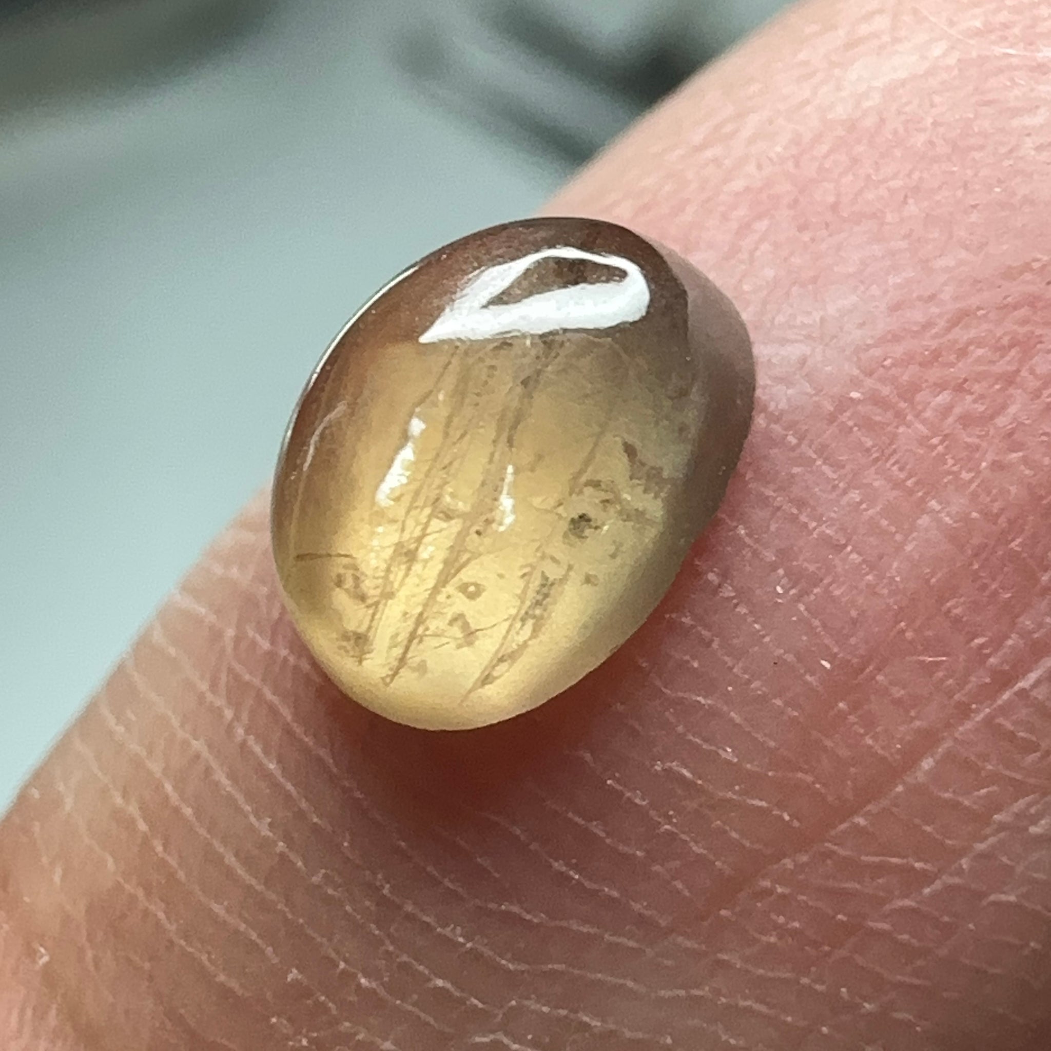 Sapphire Cabochon, 1.51ct, Umba Valley, Tanzania. Untreated Unheated