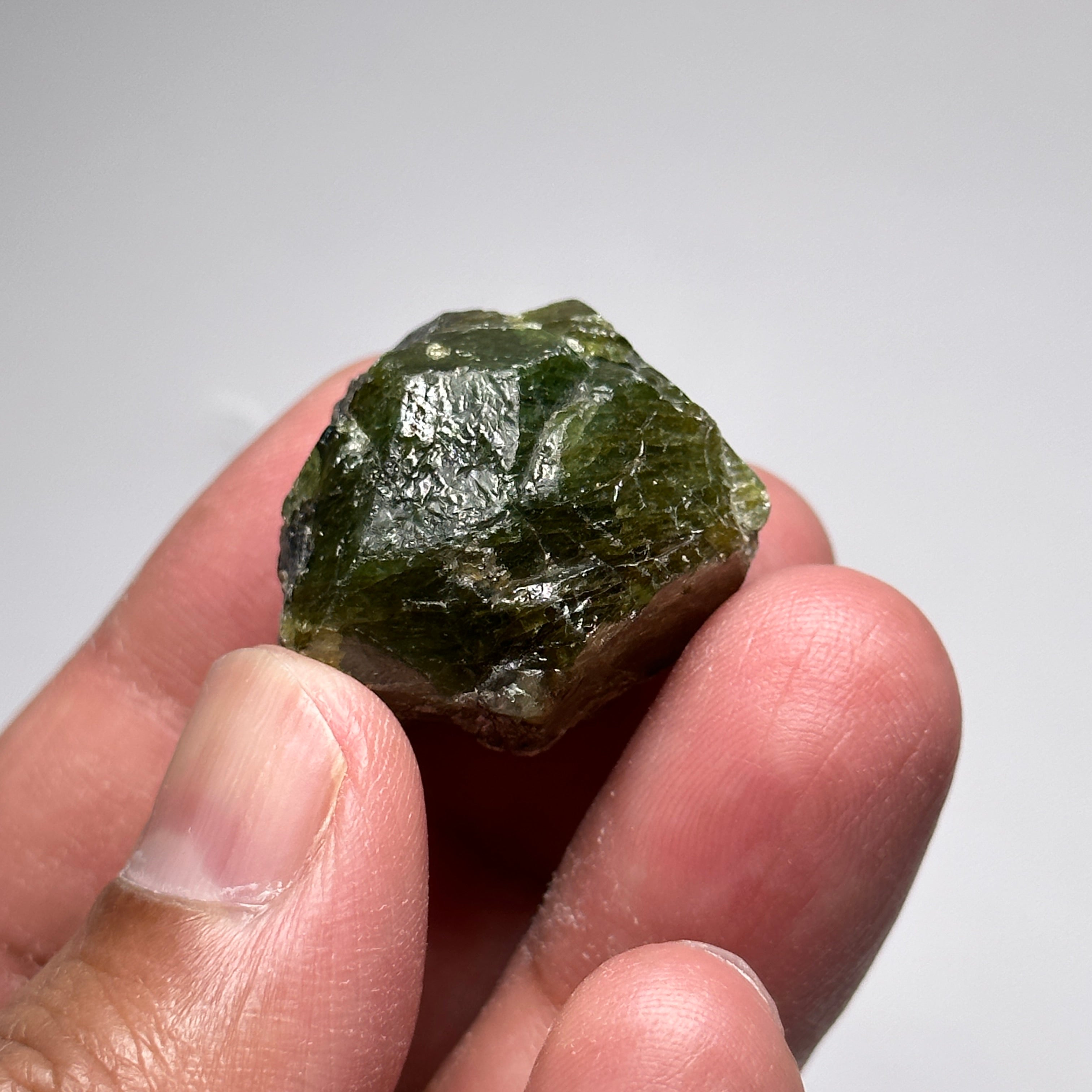 21.94gm / 109.71ct Tsavorite Garnet Crystal on Matrix, Merelani, Tanzania, Untreated Unheated. 25 x 26 x 20.6mm