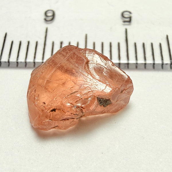 Peach Malaya Garnet, 4.69ct, vvs but flattish, Unheated Untreated, Umba Valley Tanzania