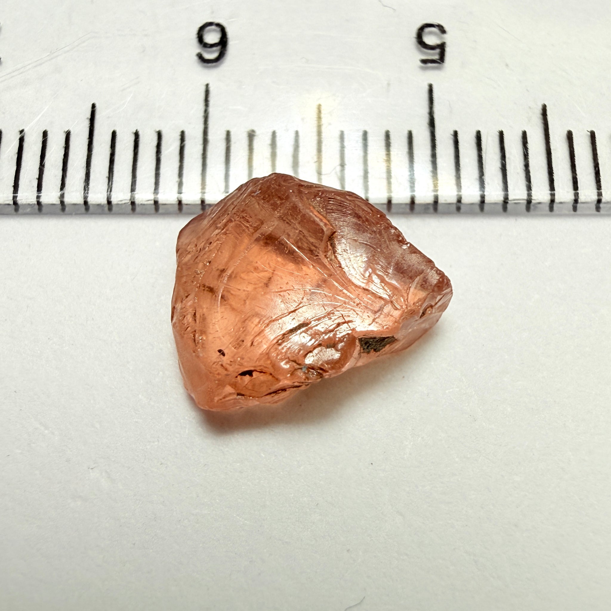 Peach Malaya Garnet, 4.69ct, vvs but flattish, Unheated Untreated, Umba Valley Tanzania