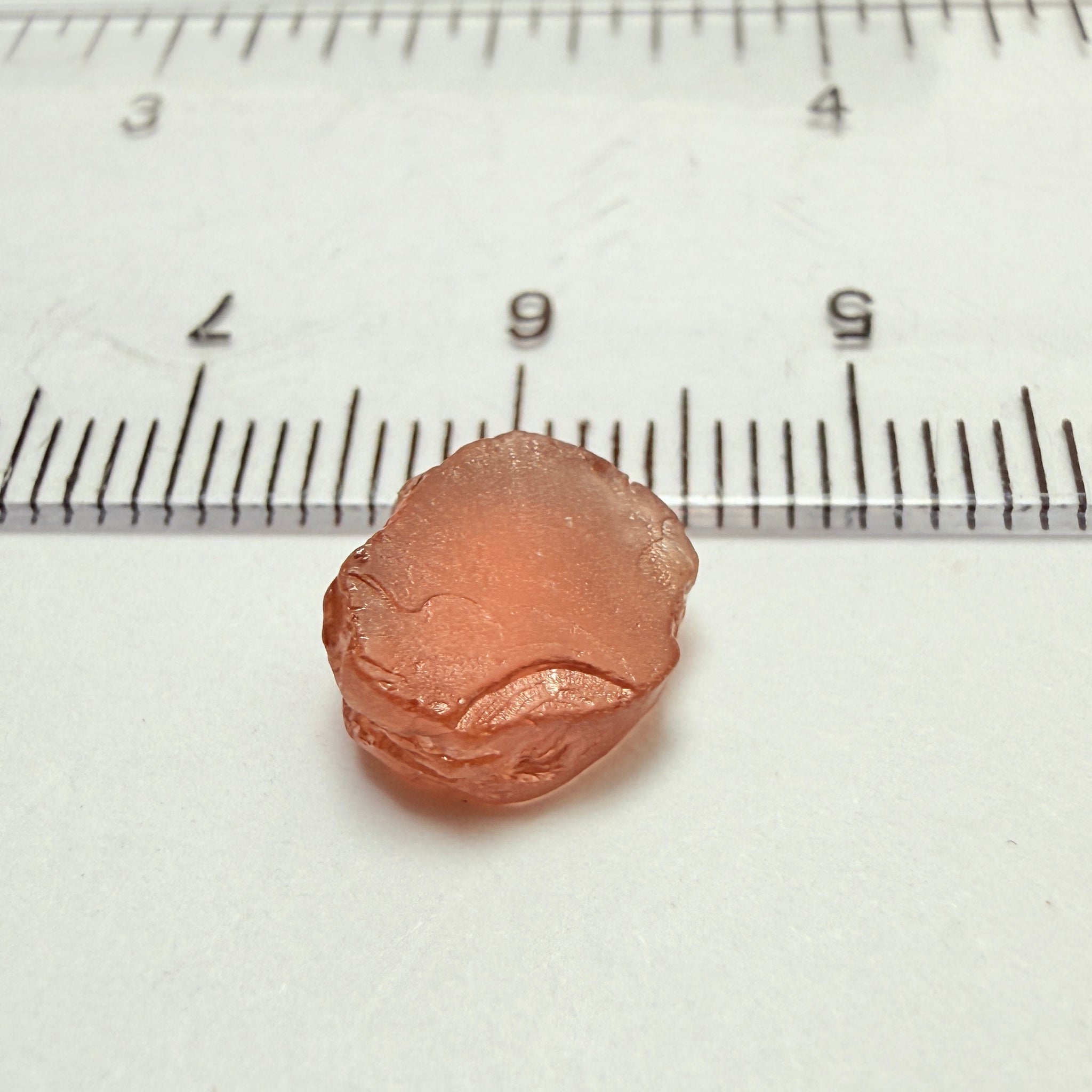 Peach Malaya Garnet, 4.51ct, vvs-if but flattish, Unheated Untreated, Umba Valley Tanzania