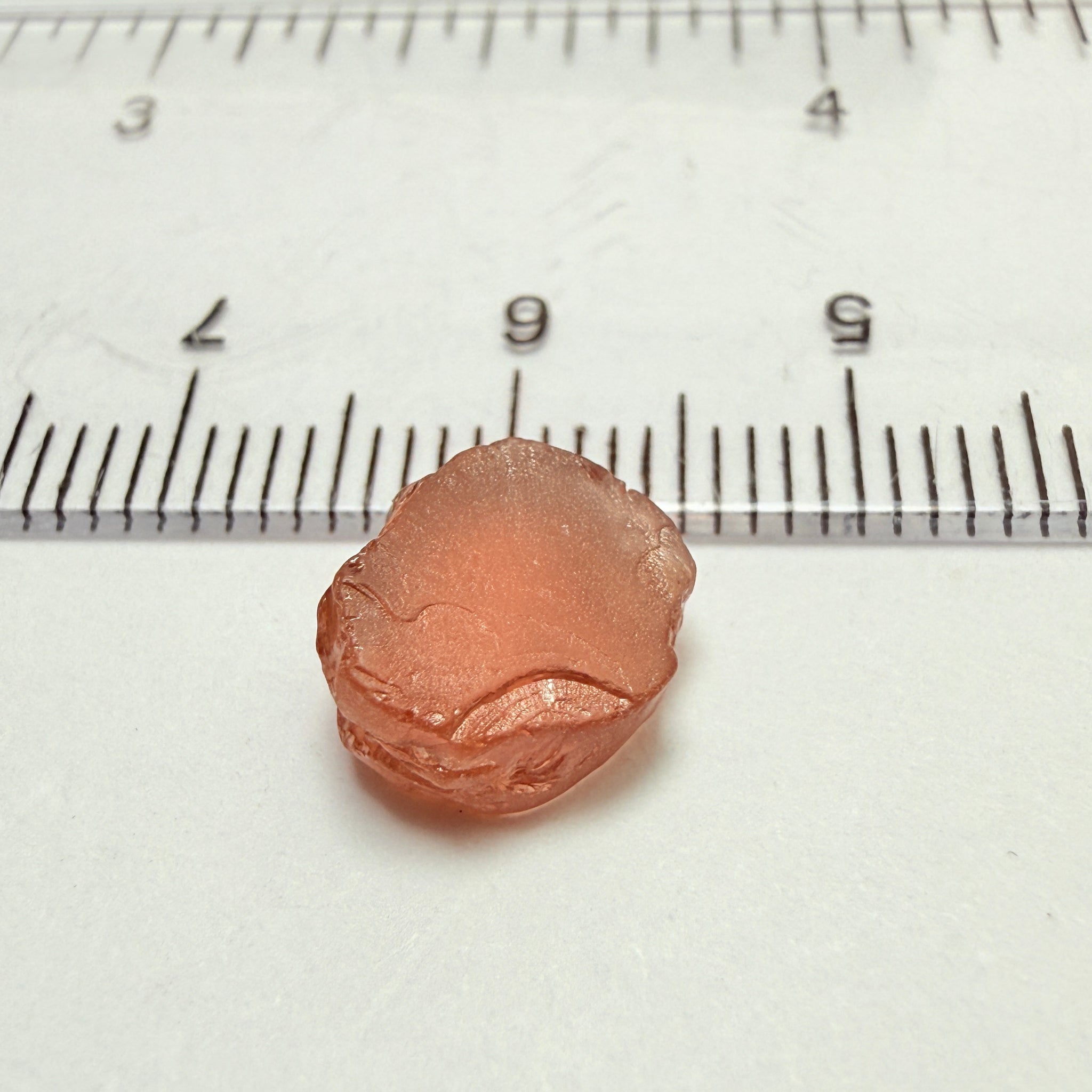 Peach Malaya Garnet, 4.51ct, vvs-if but flattish, Unheated Untreated, Umba Valley Tanzania