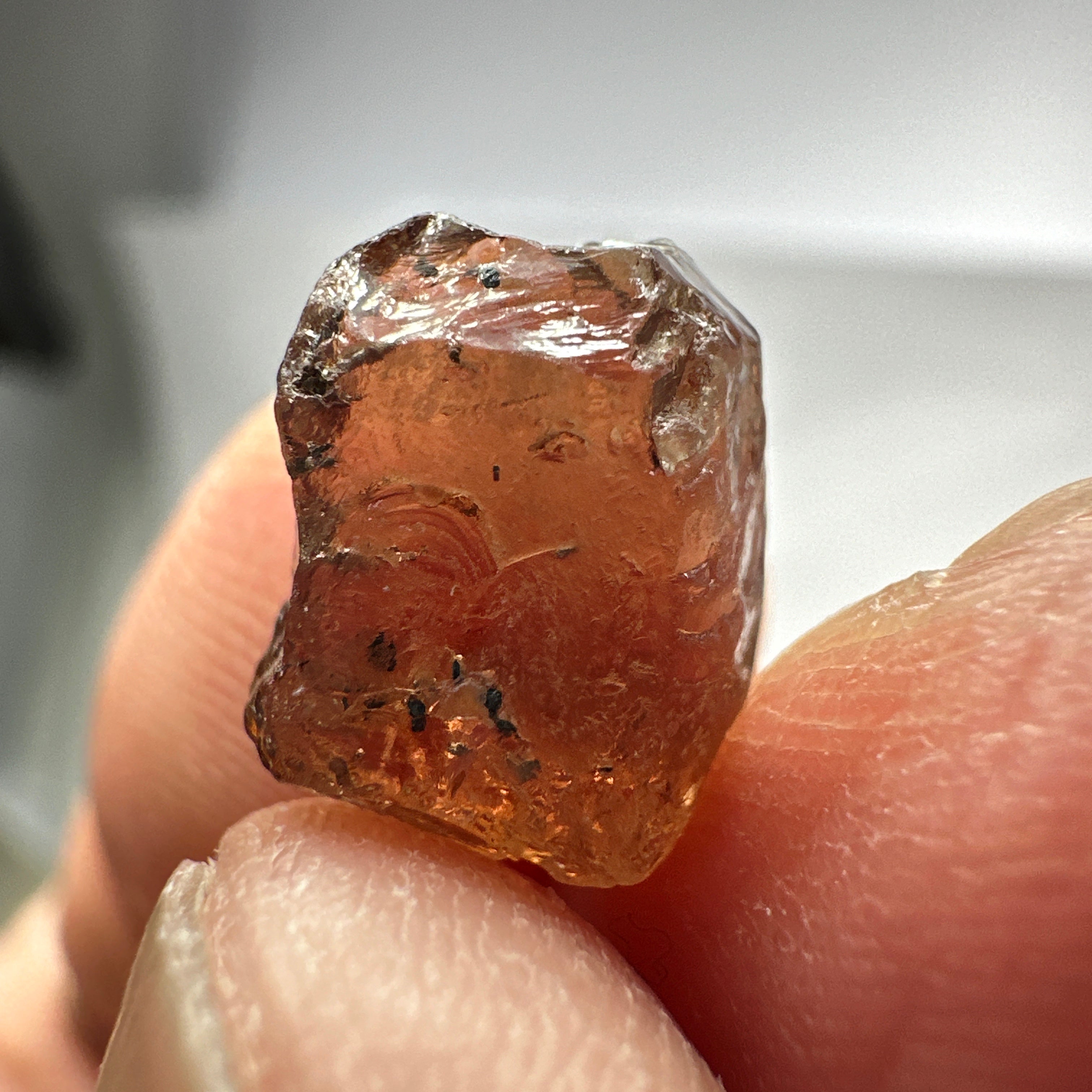 52.50ct / 10.50gm Spessartite Garnet Crystal, Loliondo, Tanzania. 20.3 x 15 x 15mm, Untreated Unheated
