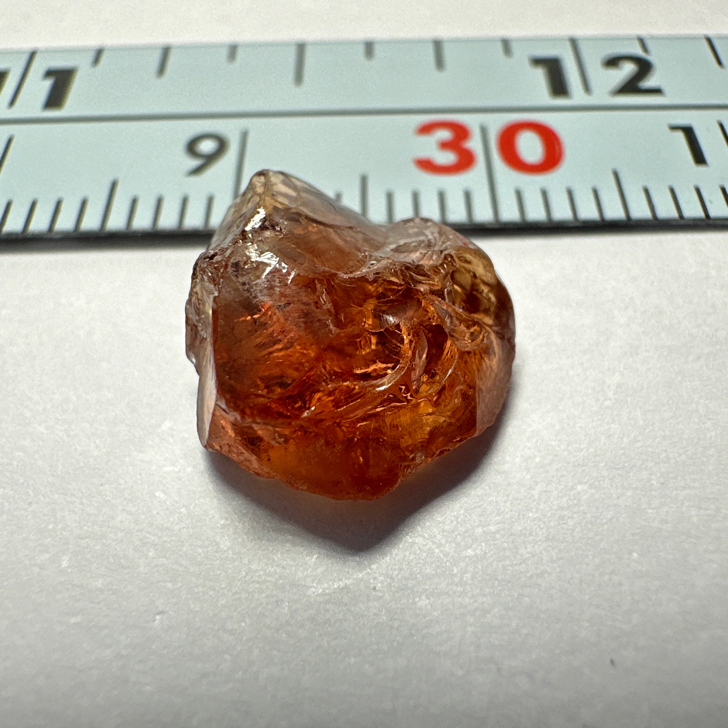 5.95ct Colour Change Garnet, Tanzania, Untreated Unheated, silky with slight inclusions on the outside, flat shape