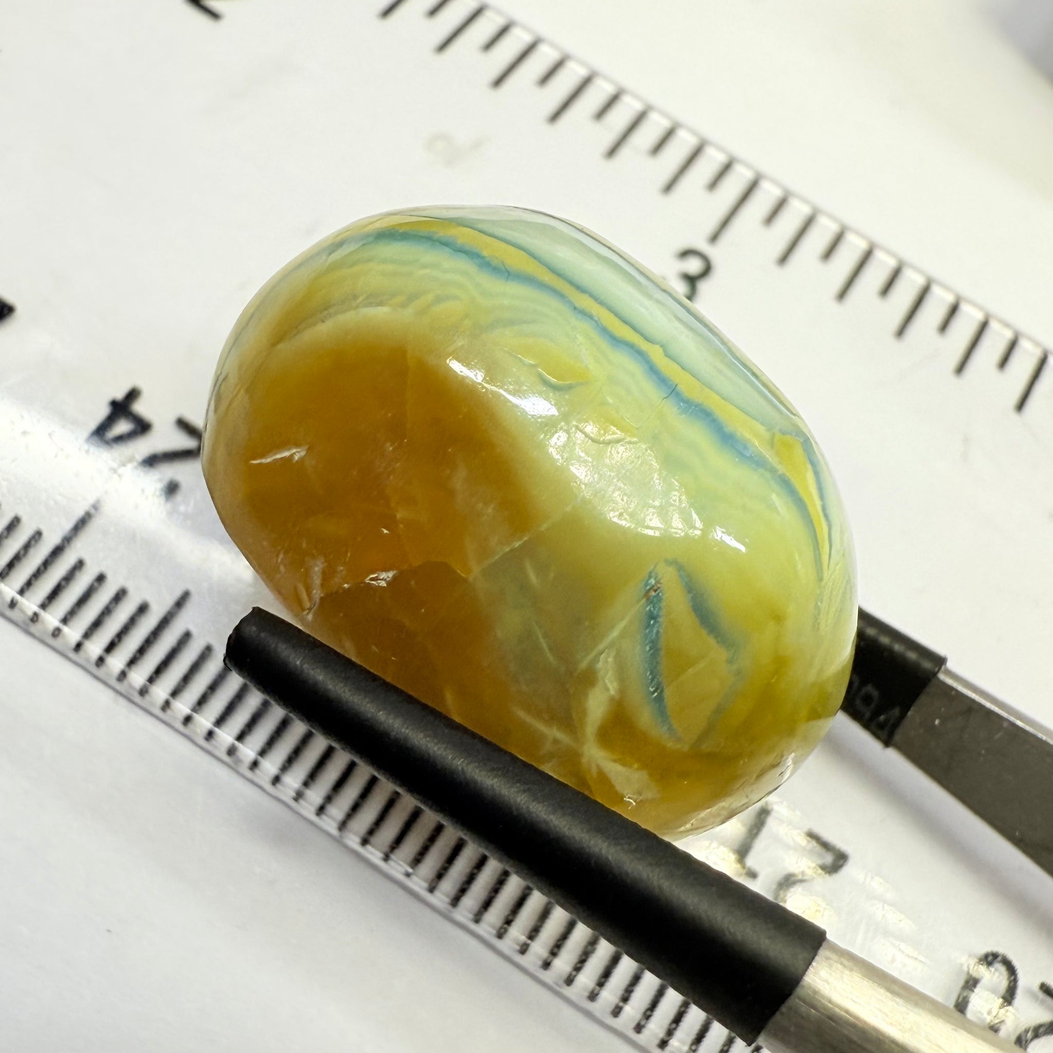 Opal, 31.94ct, Tanzania, Untreated Unheated