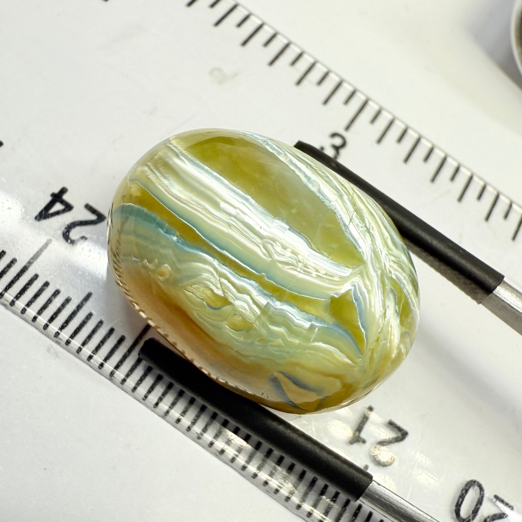 Opal, 31.94ct, Tanzania, Untreated Unheated