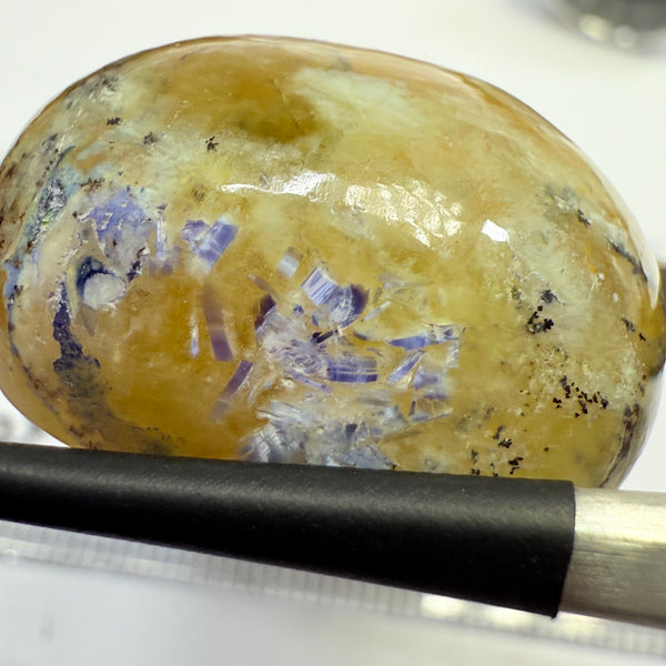 Opal, 47.30ct, Tanzania, Untreated Unheated