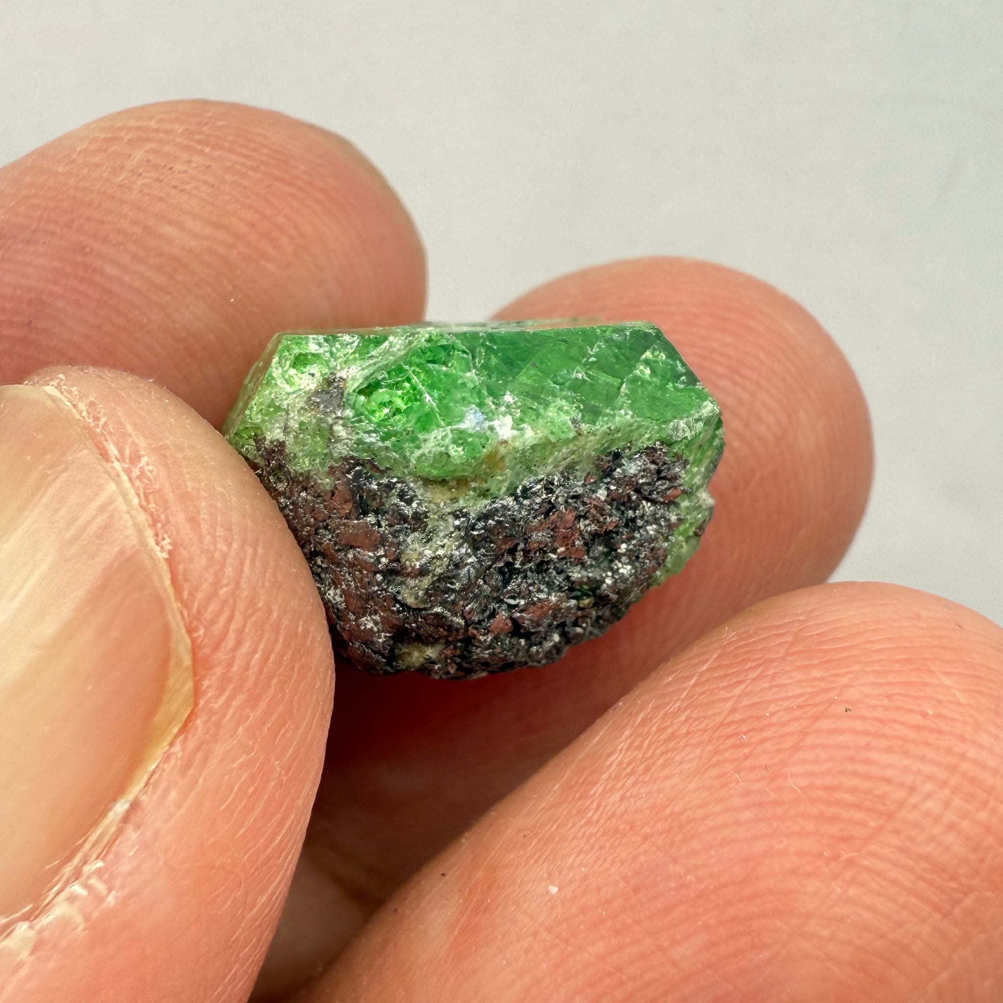 Tsavorite Garnet Crystal on Matrix, 19.97ct, Merelani, Tanzania, Untreated Unheated