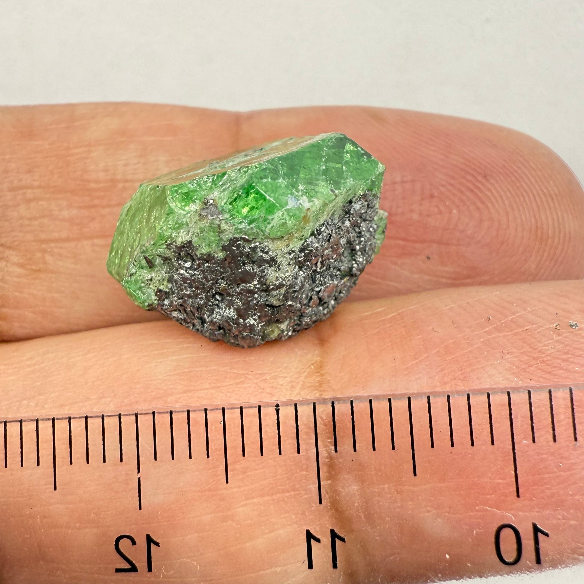 Tsavorite Garnet Crystal on Matrix, 19.97ct, Merelani, Tanzania, Untreated Unheated