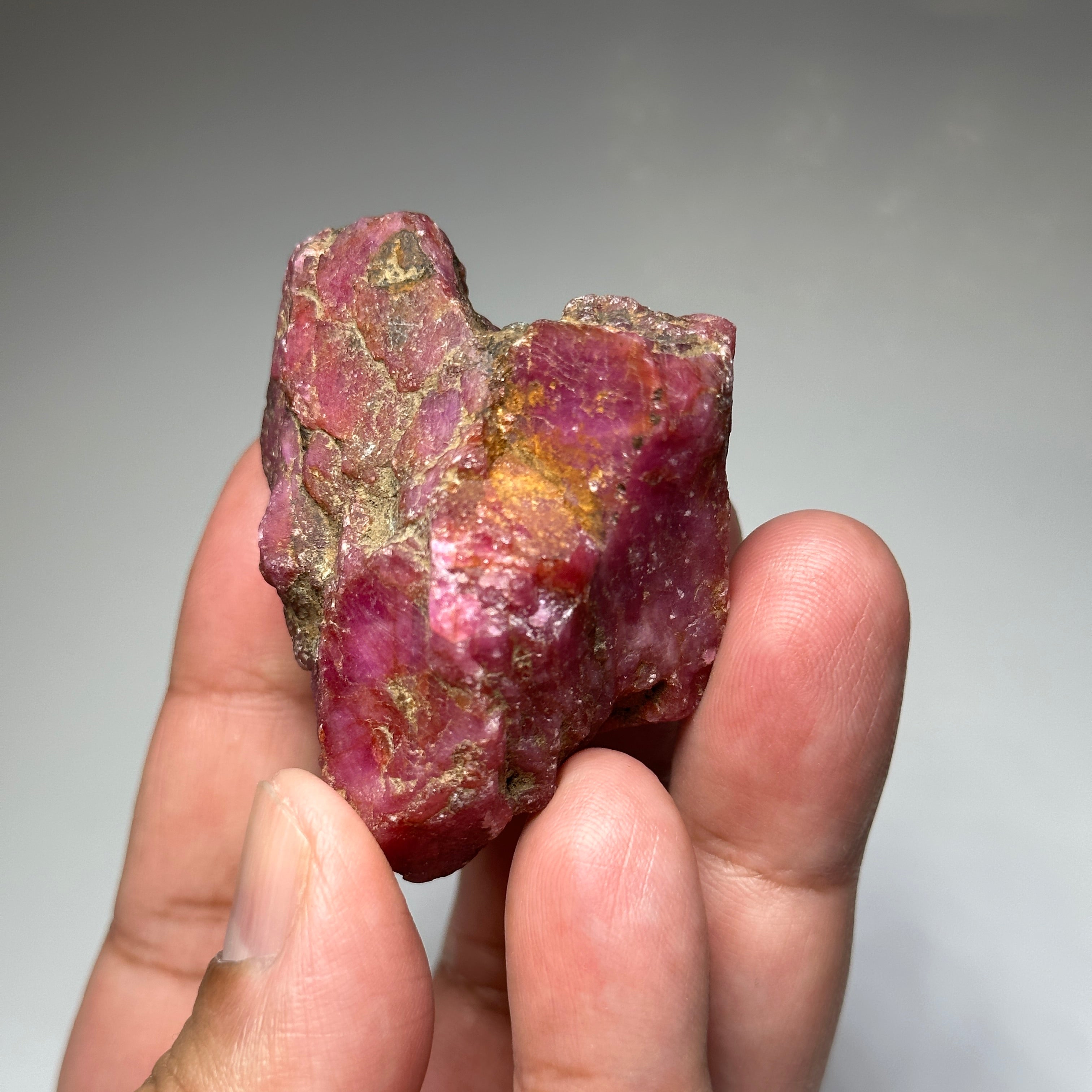 111gm / 555ct Ruby Crystal Cluster, Tanzania, Untreated Unheated. 53.5 x 46.9 x 32 mm