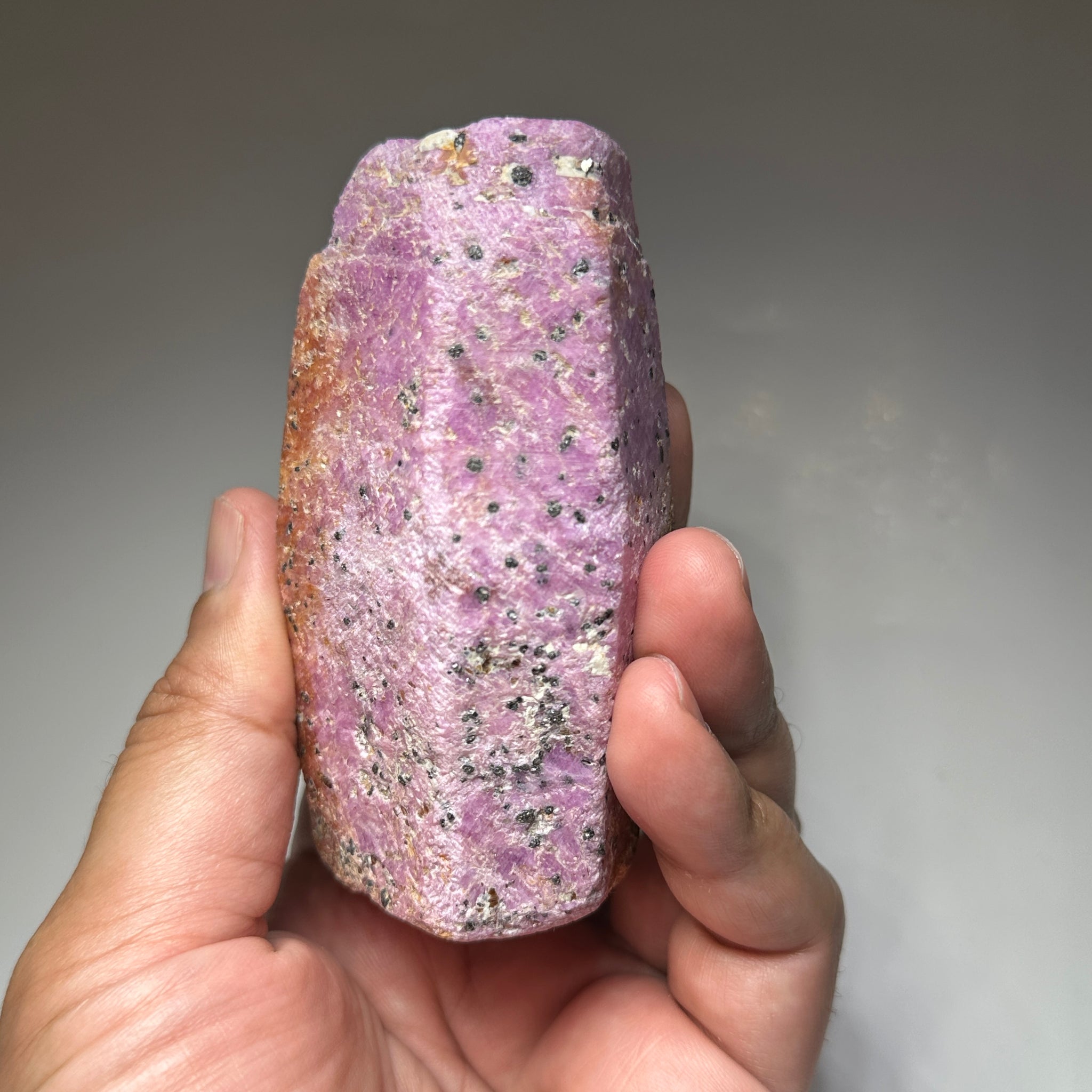 Sapphire Crystal, 415.00gm / 2075.00ct, Untreated Unheated, Tanzania. 91mm x 37mm x 50mm